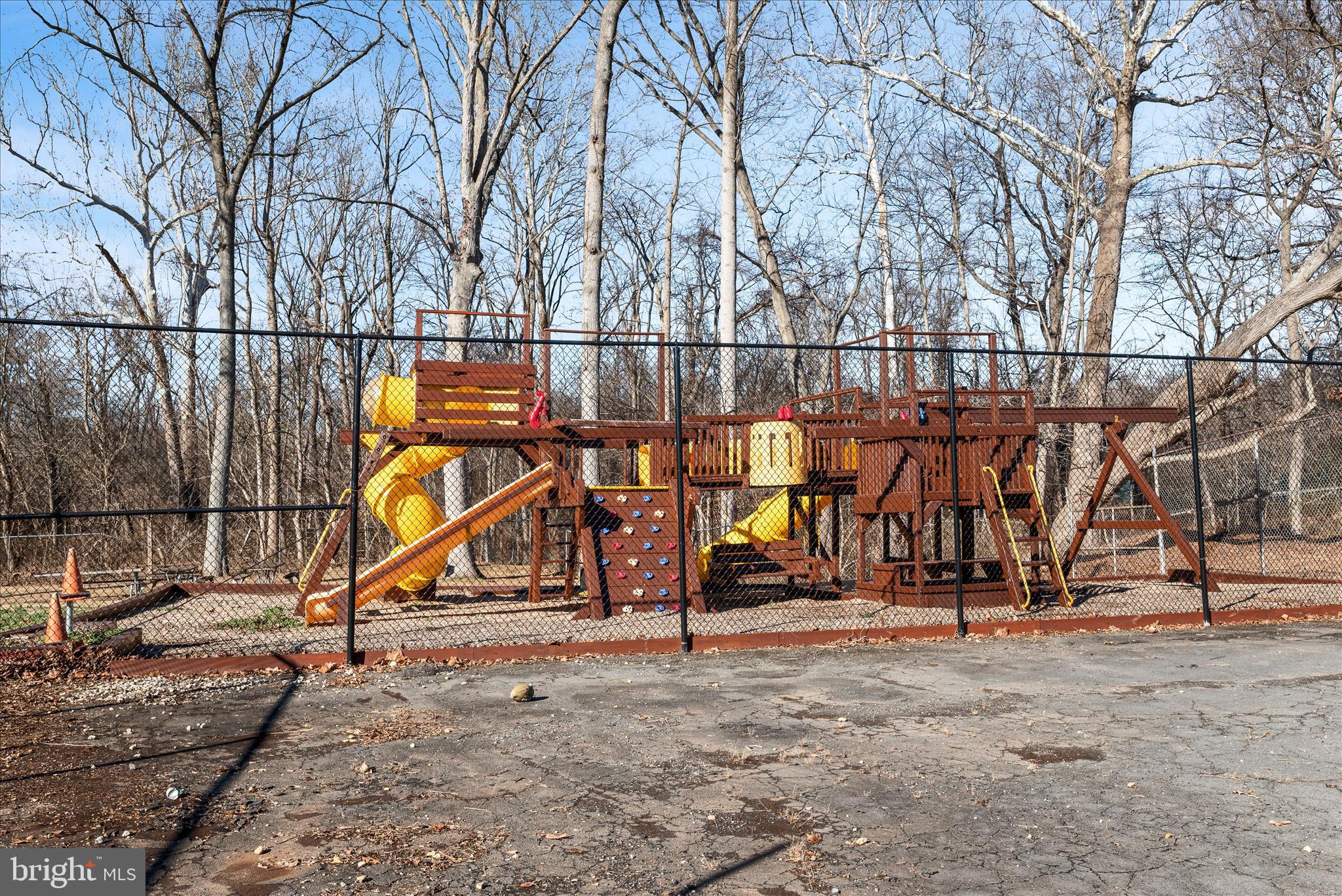 RAVENSWORTH - Residential