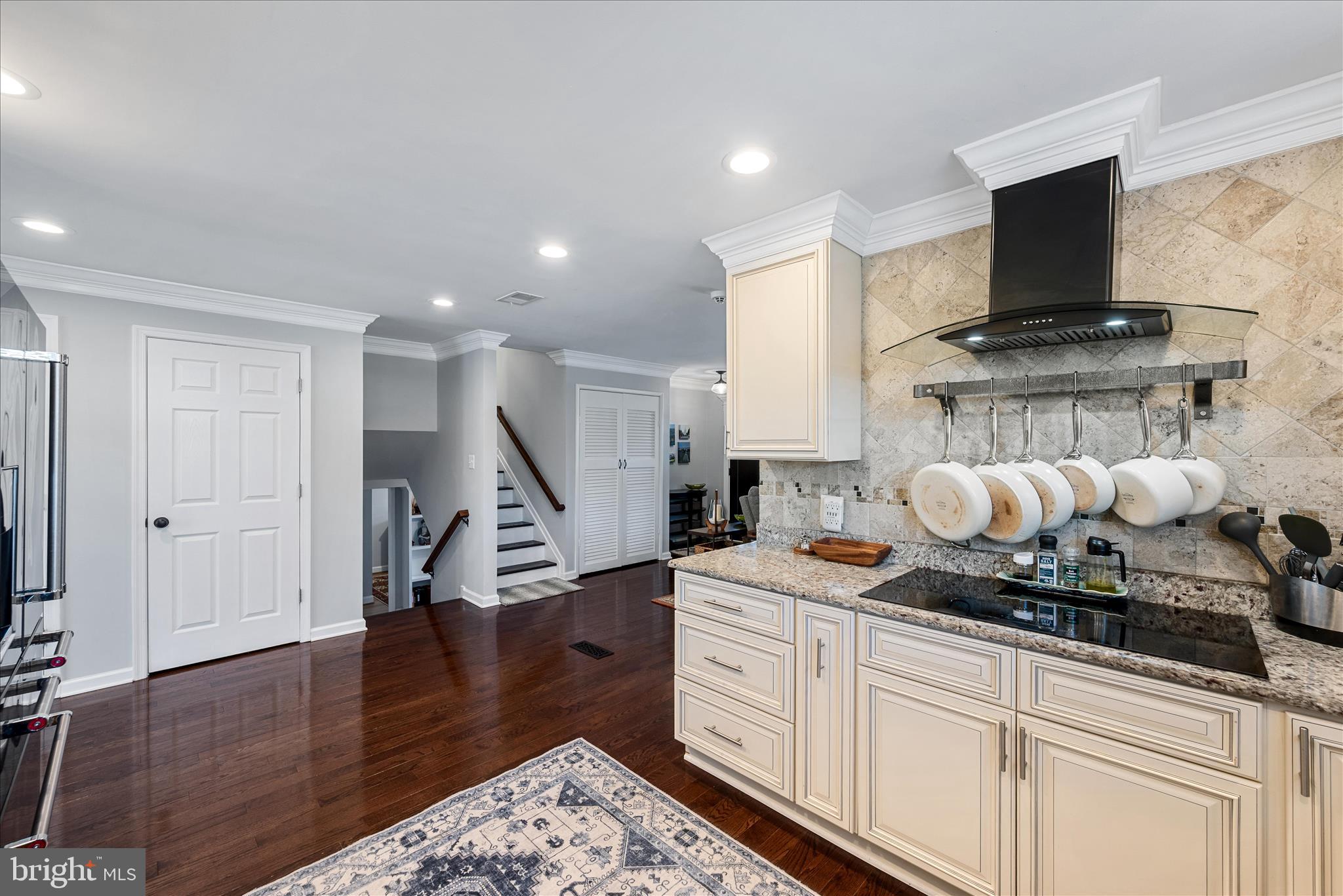 RAVENSWORTH - Residential