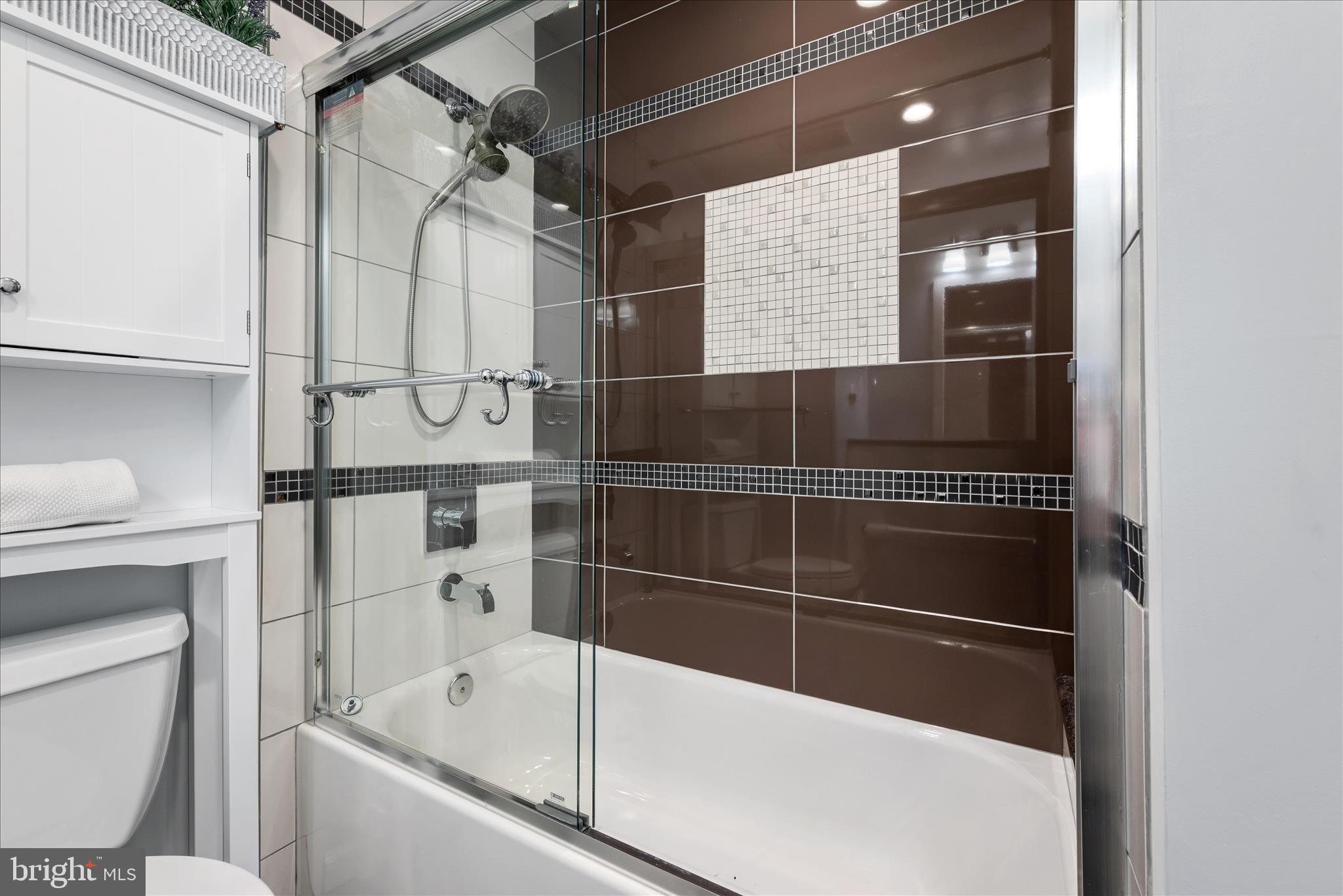 RAVENSWORTH - Residential