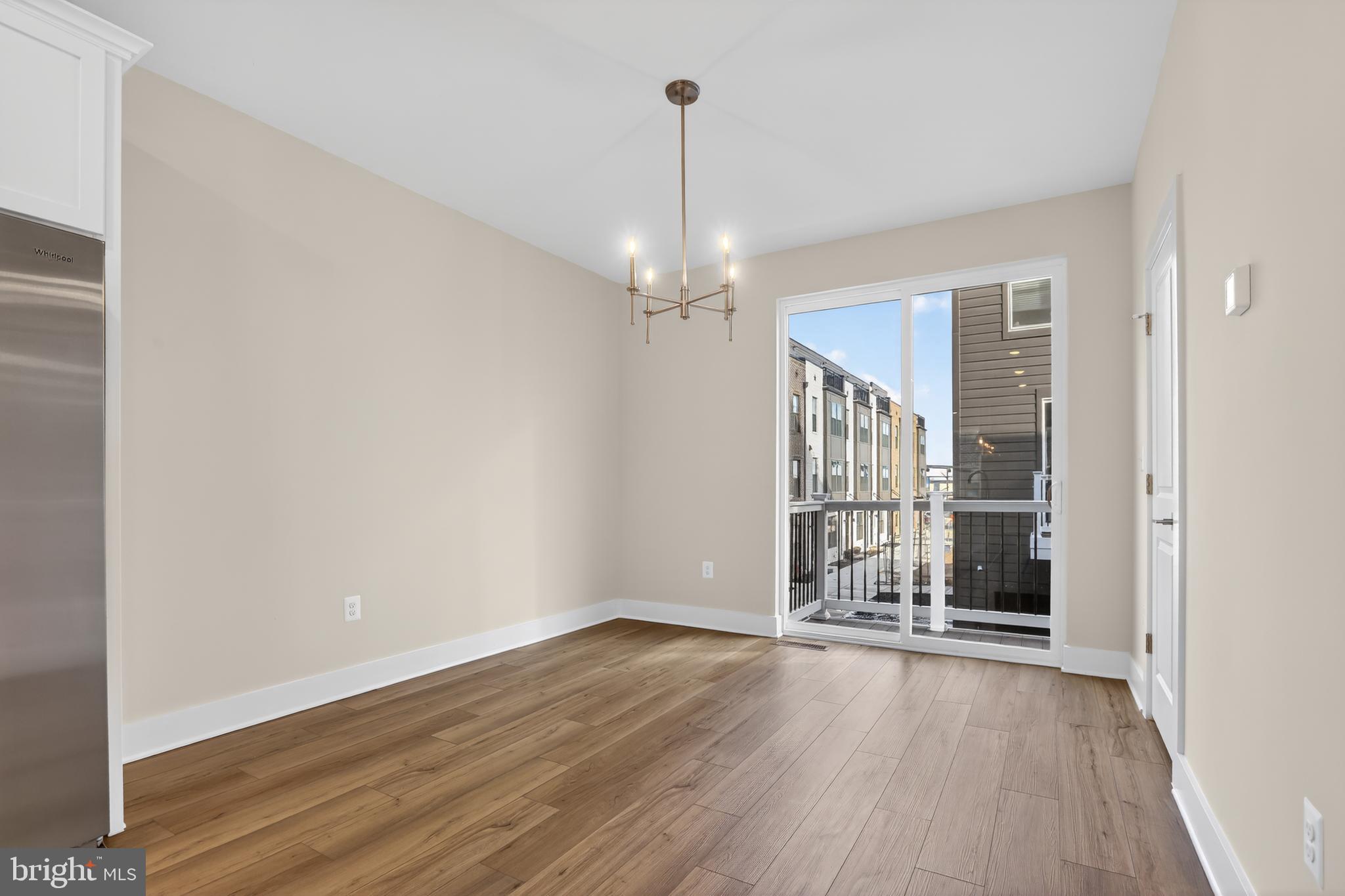 LOCKE LANDING - Residential