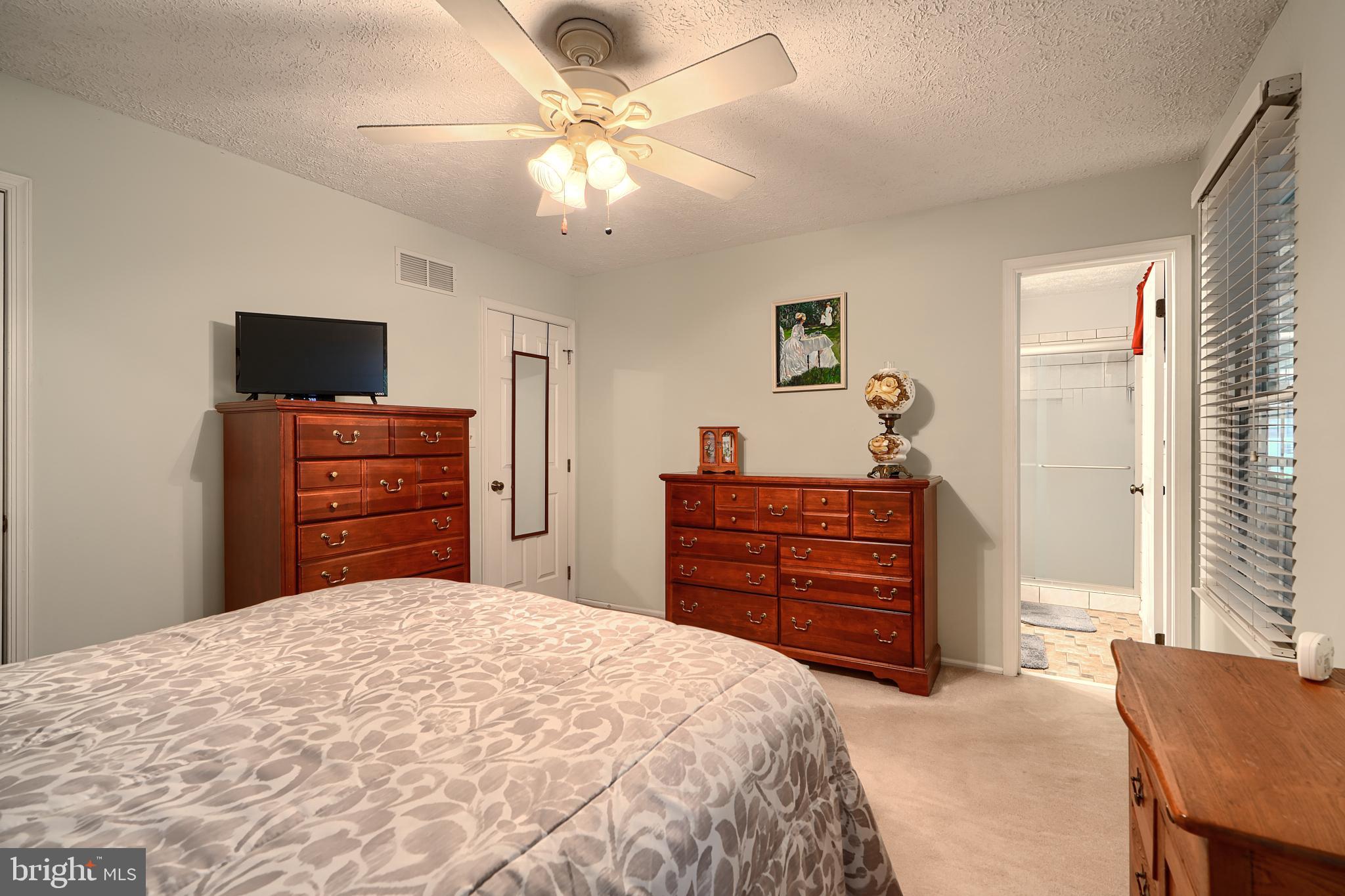 AMBERMILL - Residential