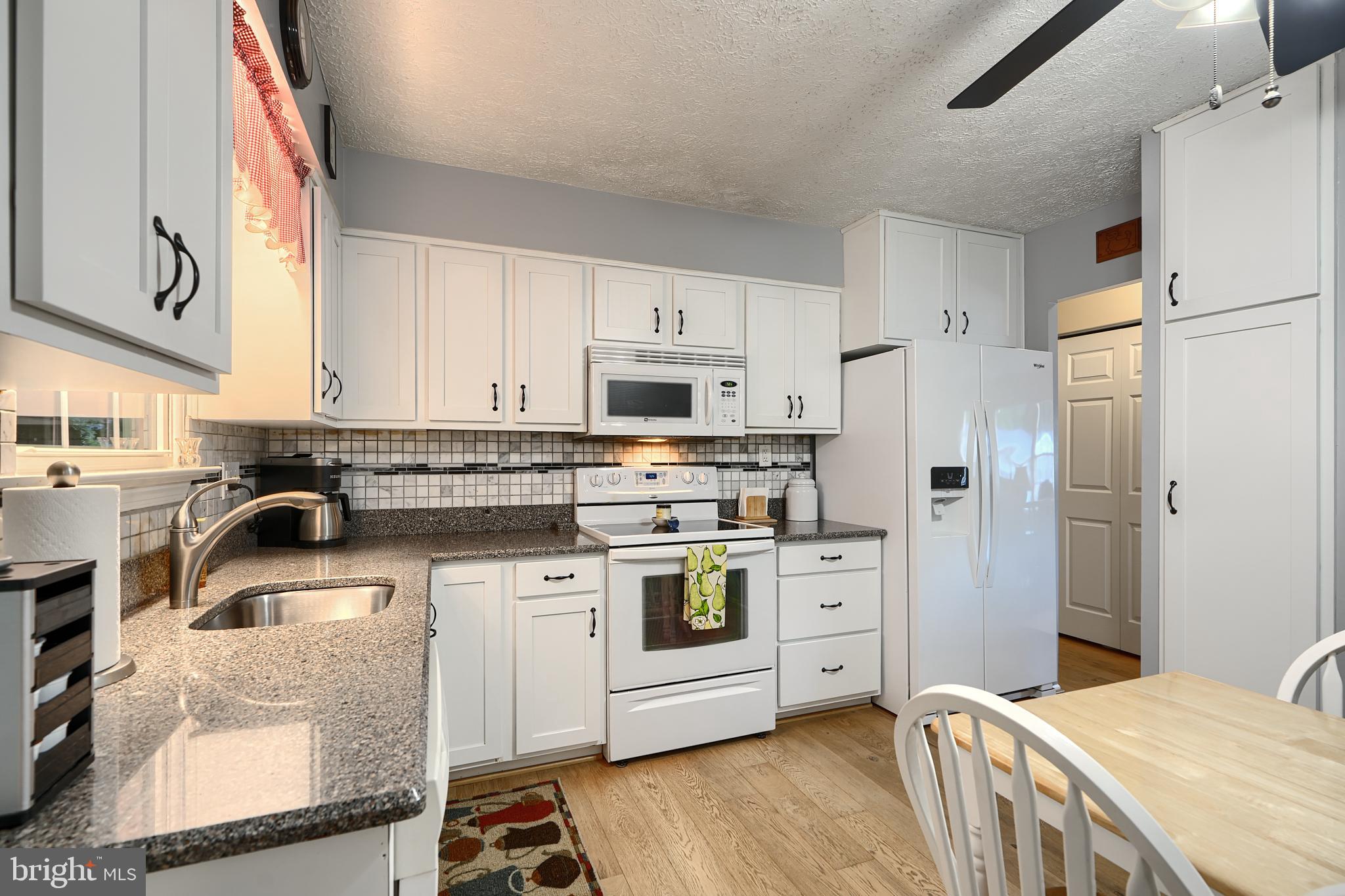 AMBERMILL - Residential