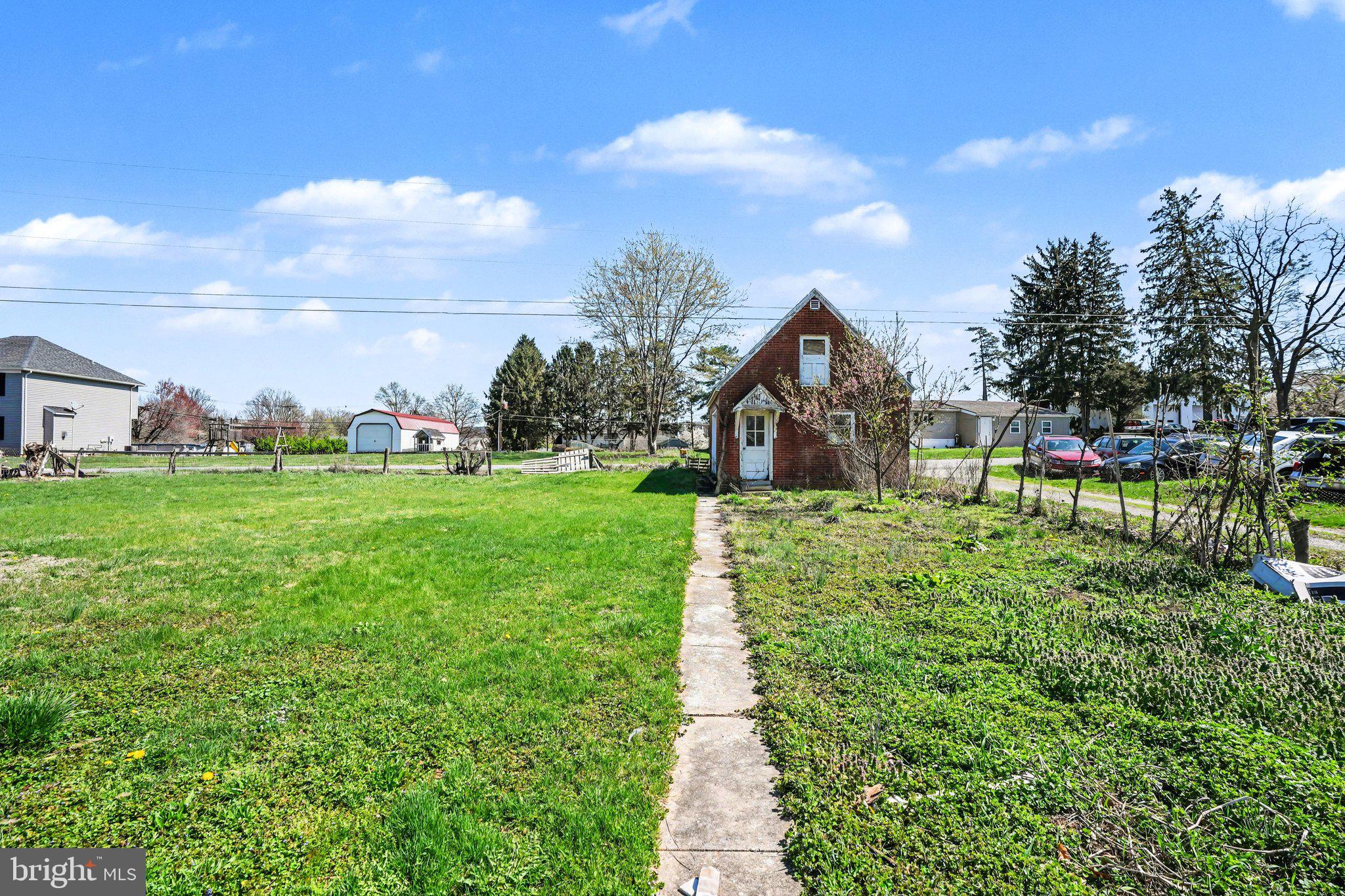 SOUTHAMPTON TWP - Residential