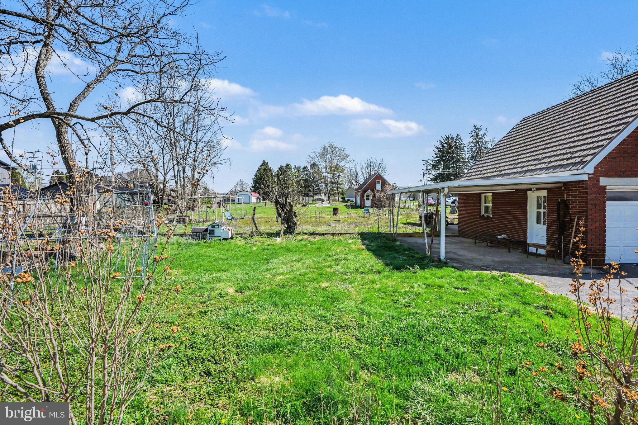 SOUTHAMPTON TWP - Residential