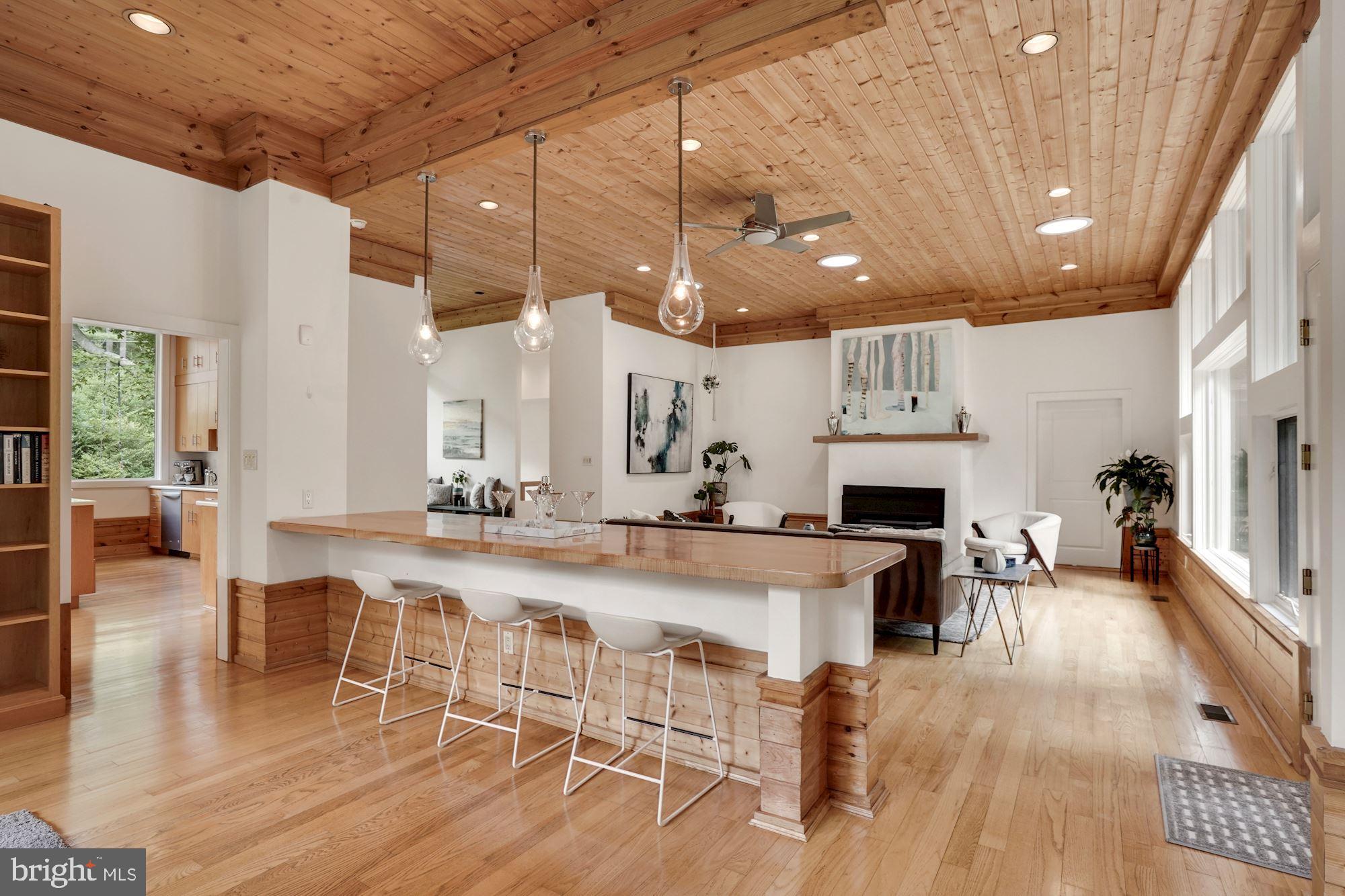 BETHESDA OUTSIDE - Residential