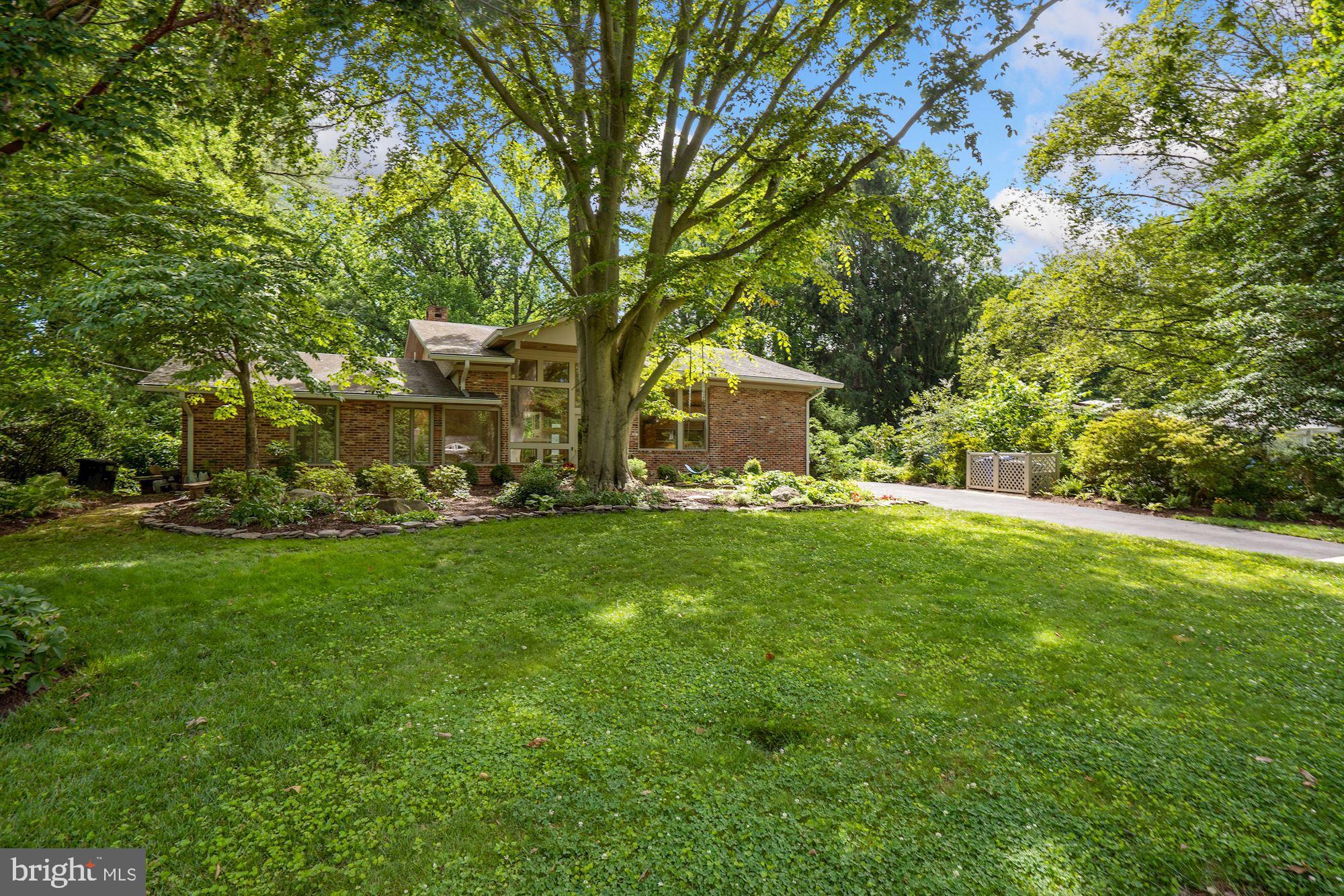 BETHESDA OUTSIDE - Residential