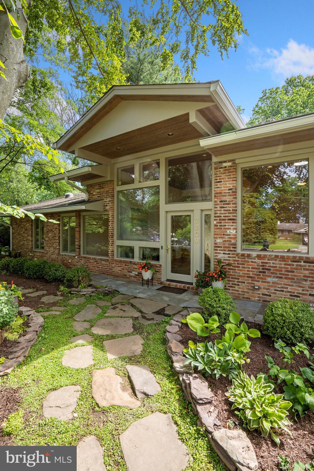 BETHESDA OUTSIDE - Residential