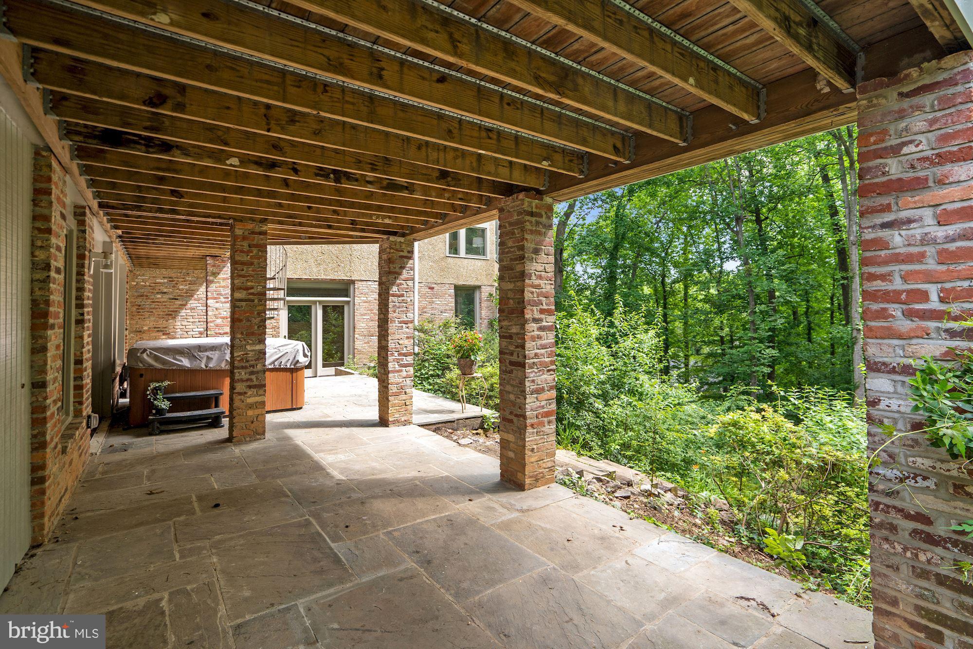 BETHESDA OUTSIDE - Residential