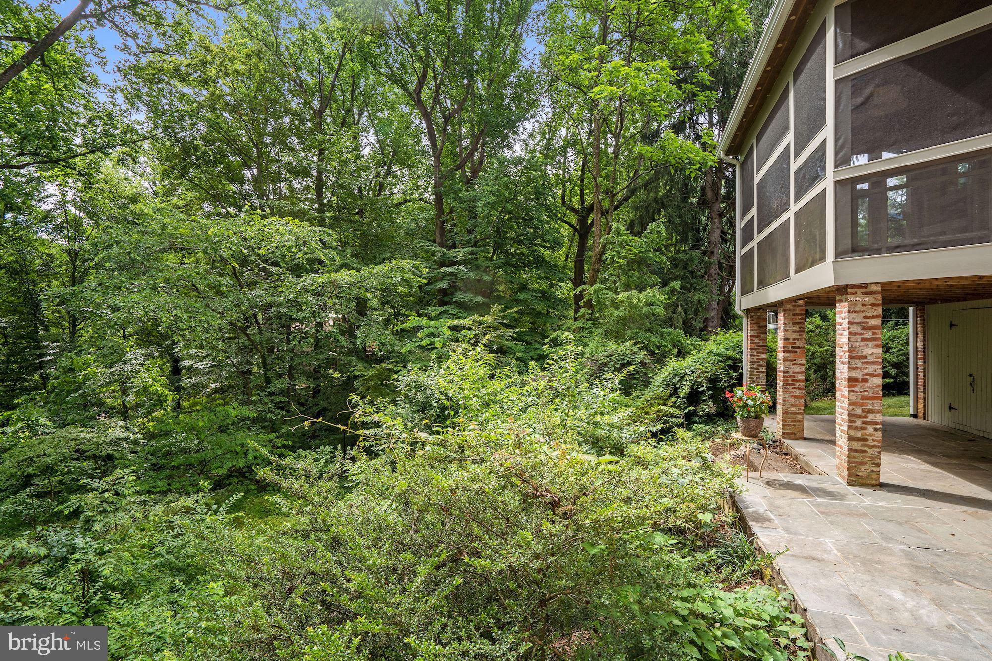 BETHESDA OUTSIDE - Residential