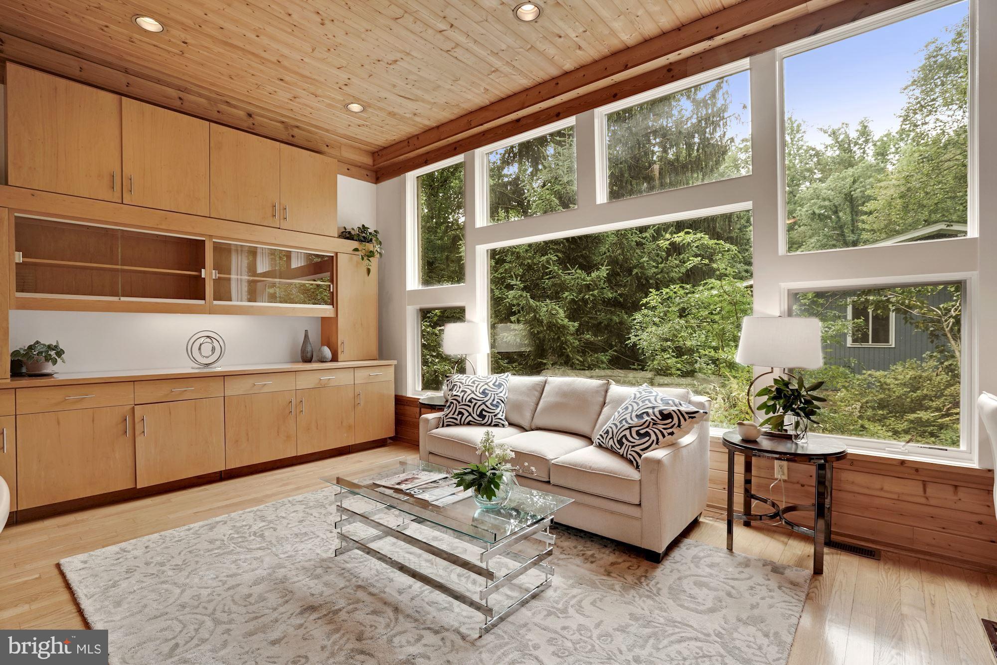 BETHESDA OUTSIDE - Residential