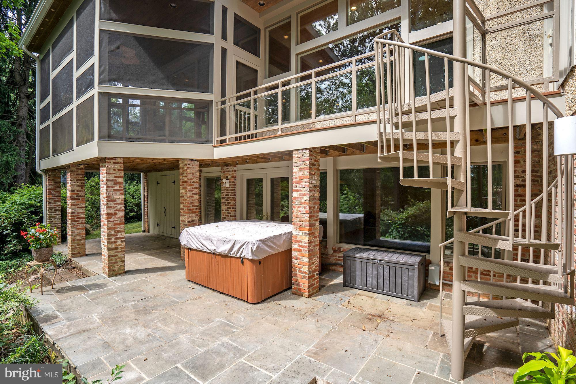 BETHESDA OUTSIDE - Residential