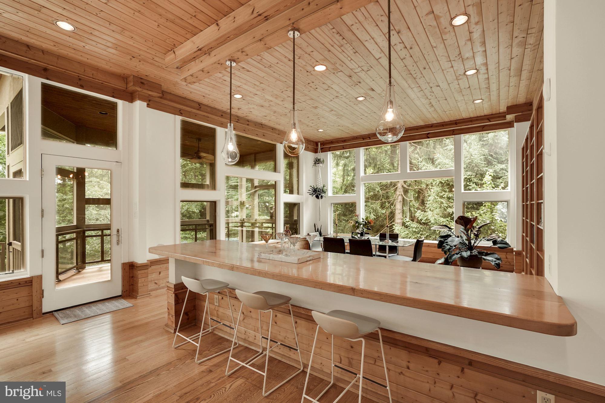 BETHESDA OUTSIDE - Residential