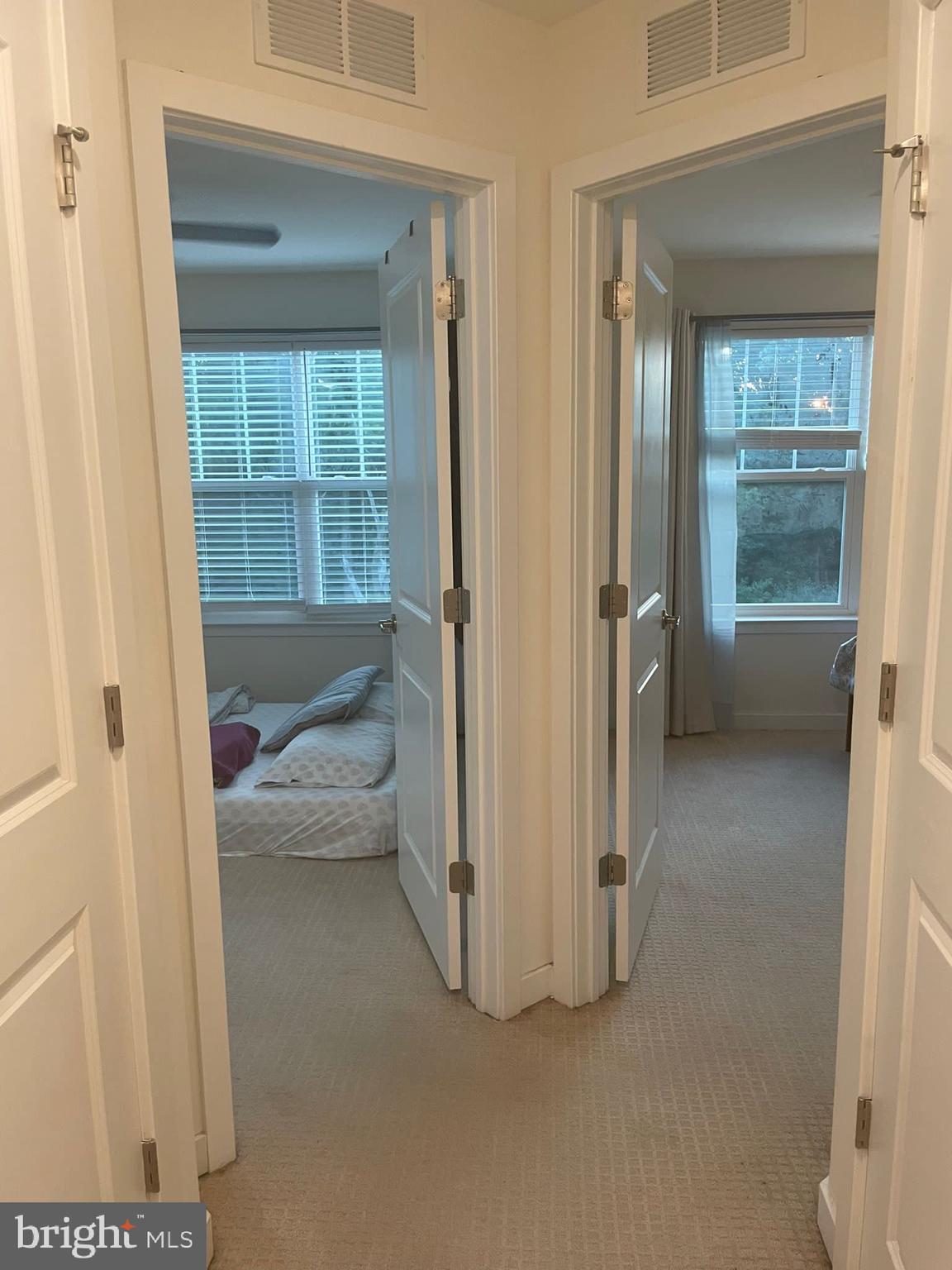 TOWNES AT SHANNON HILL - Residential