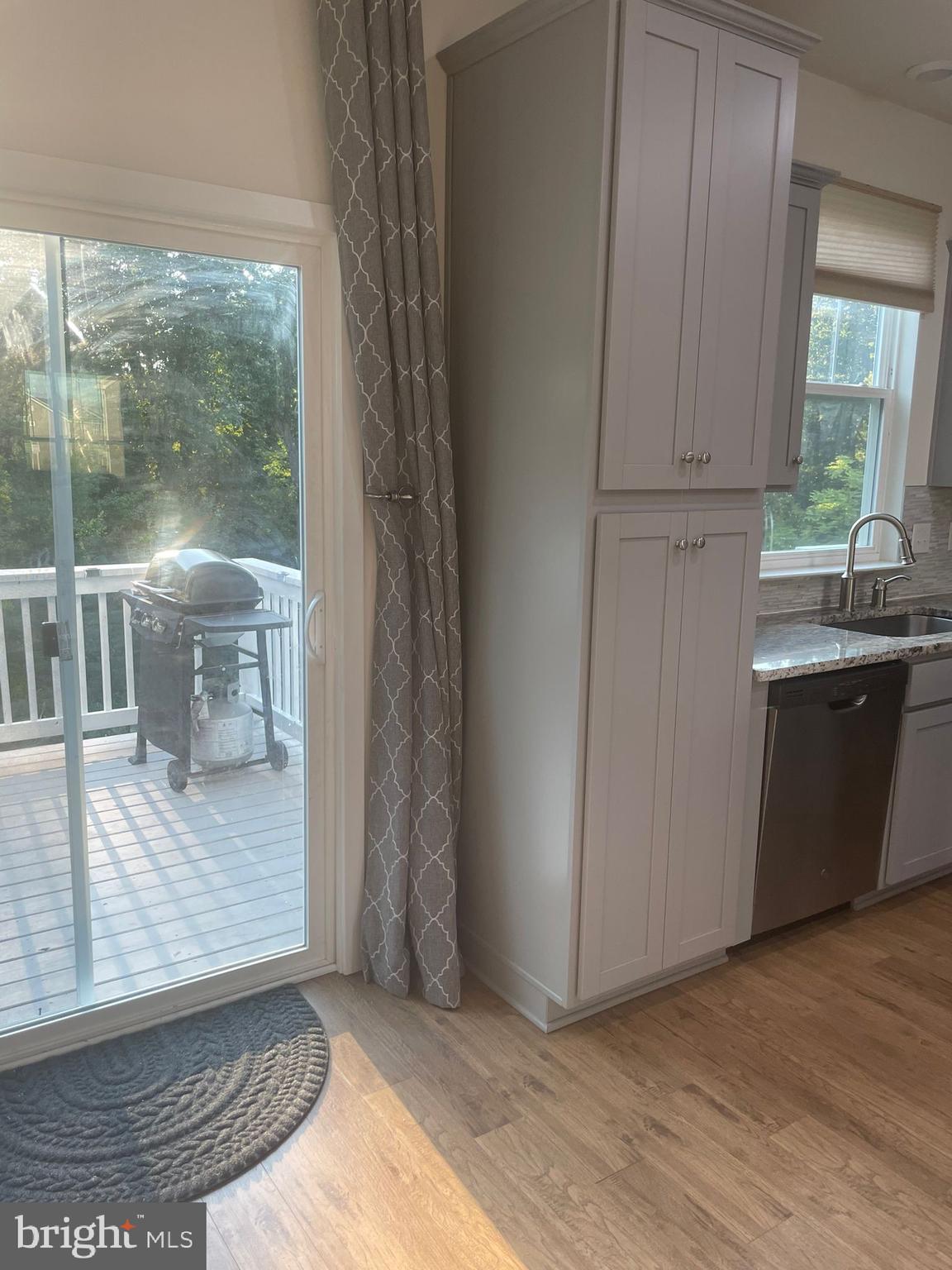 TOWNES AT SHANNON HILL - Residential