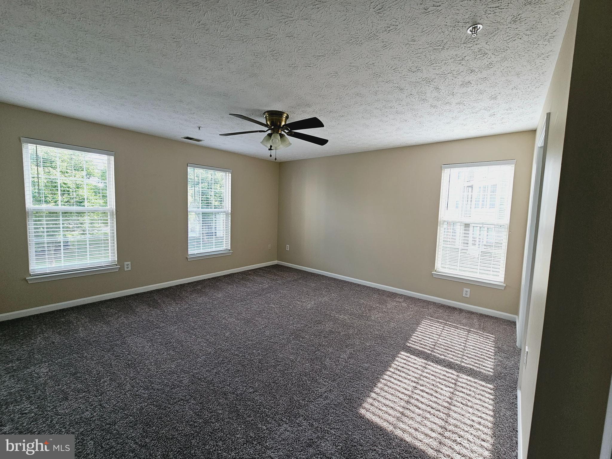 PINEY ORCHARD - Residential Lease