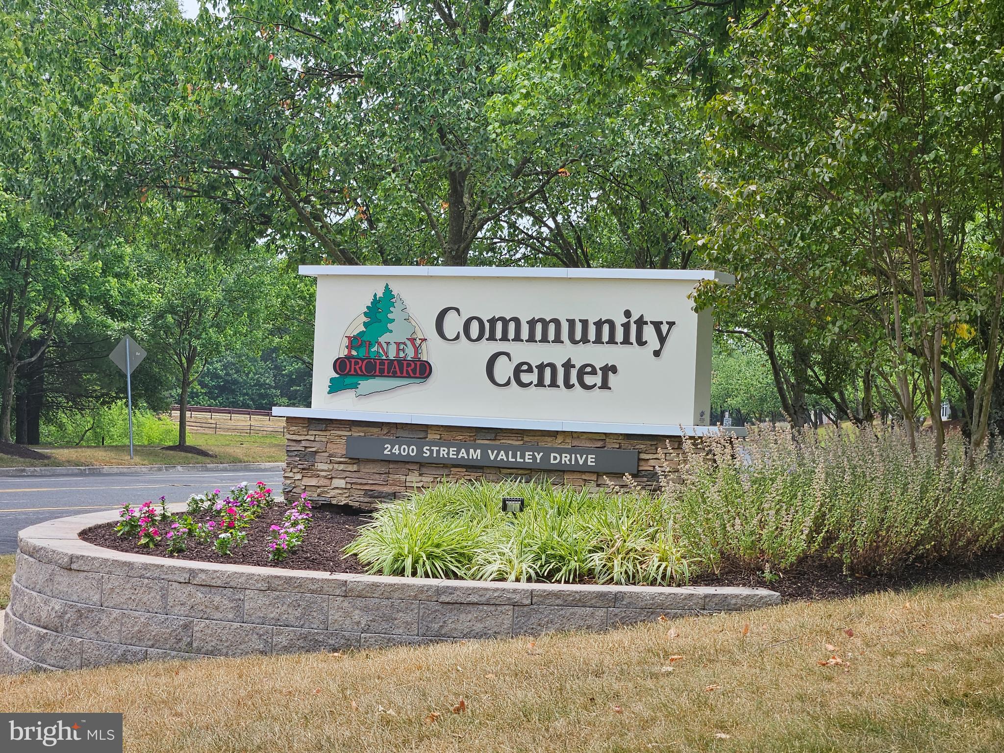 PINEY ORCHARD - Residential Lease