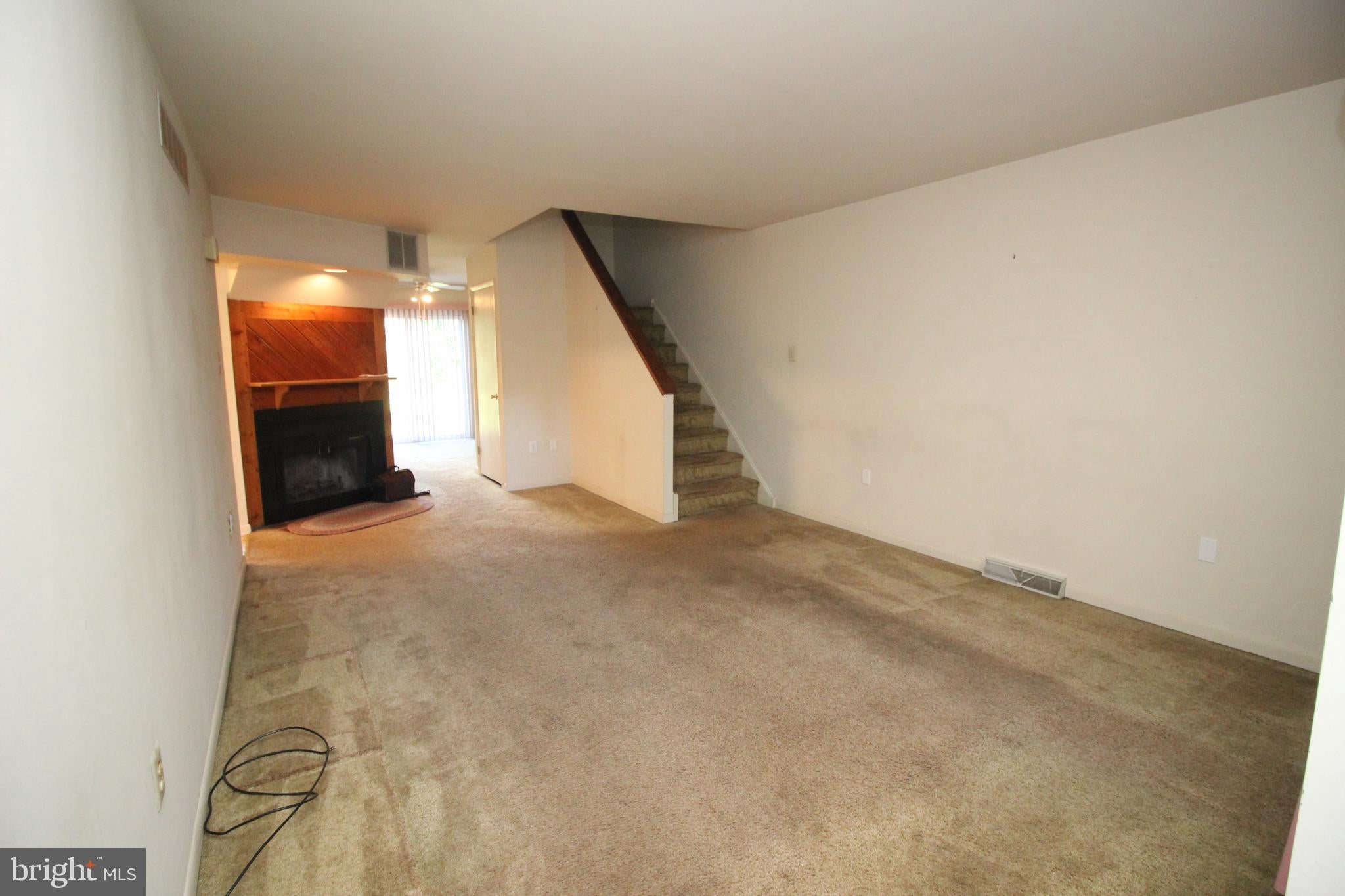 1012 WINFIELD COURT