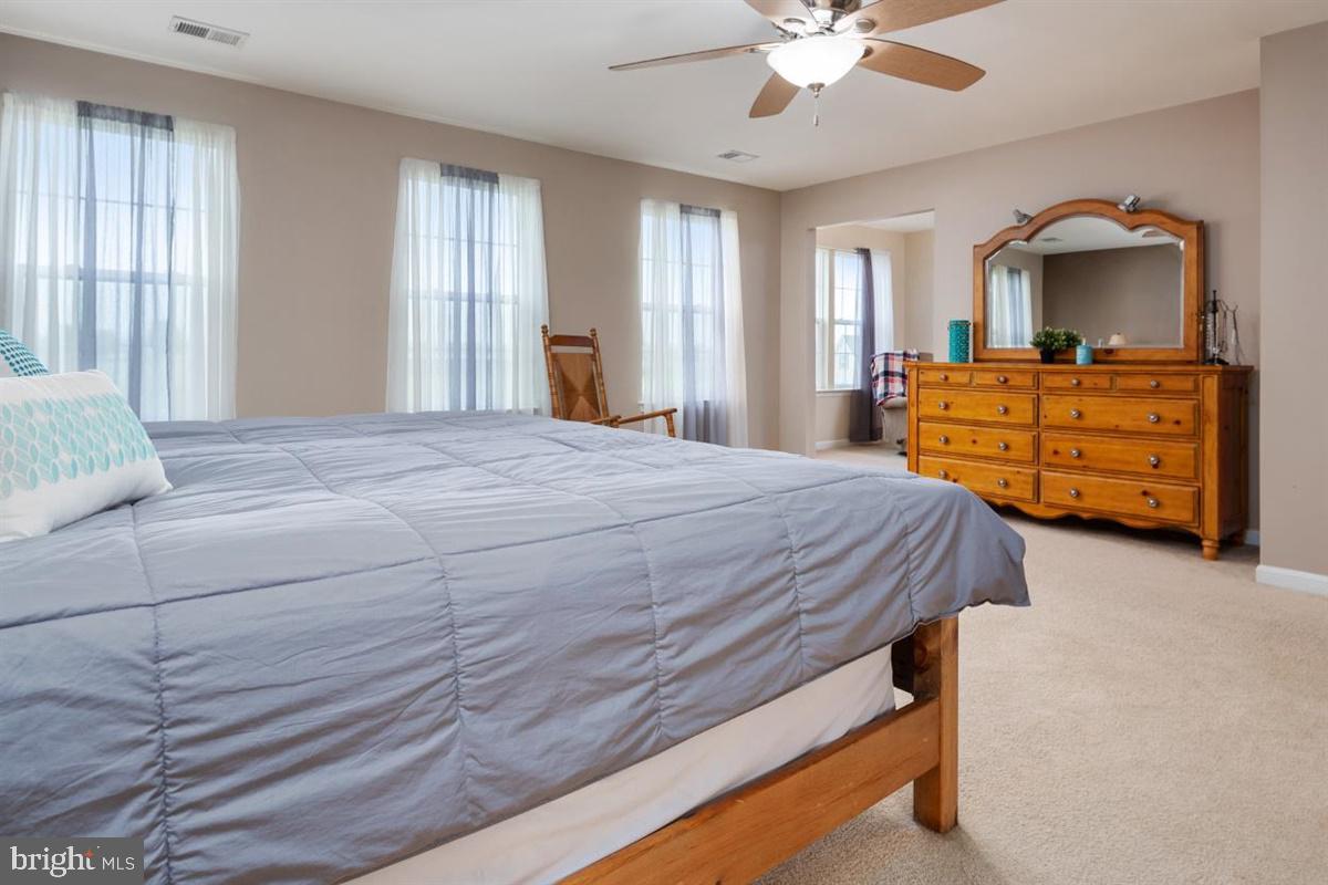 ASHWORTH - Residential