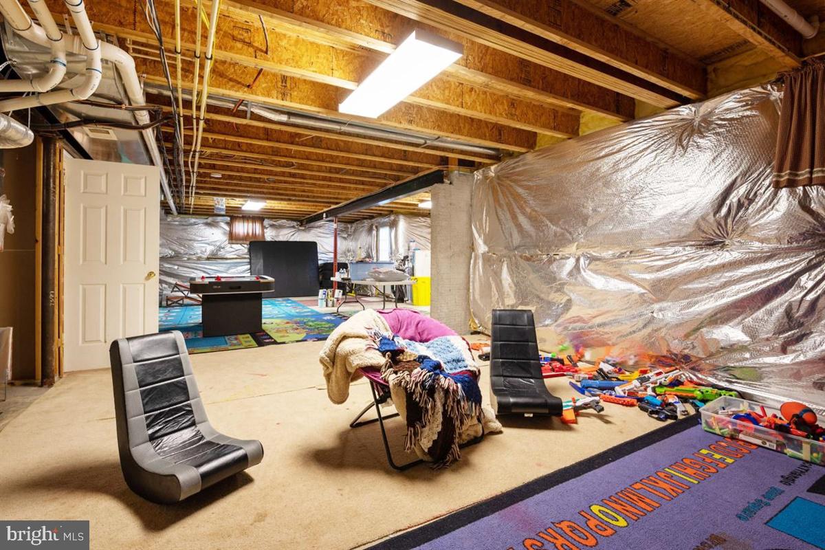 ASHWORTH - Residential