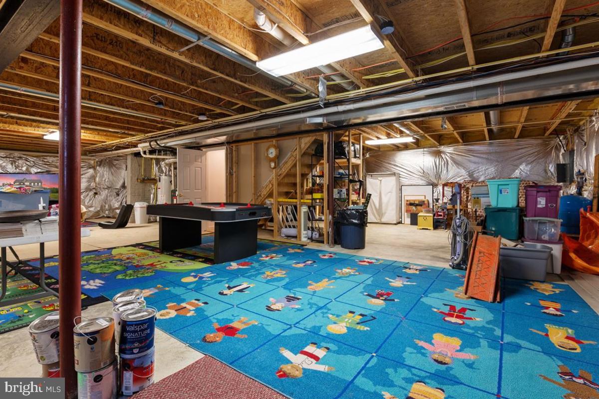 ASHWORTH - Residential