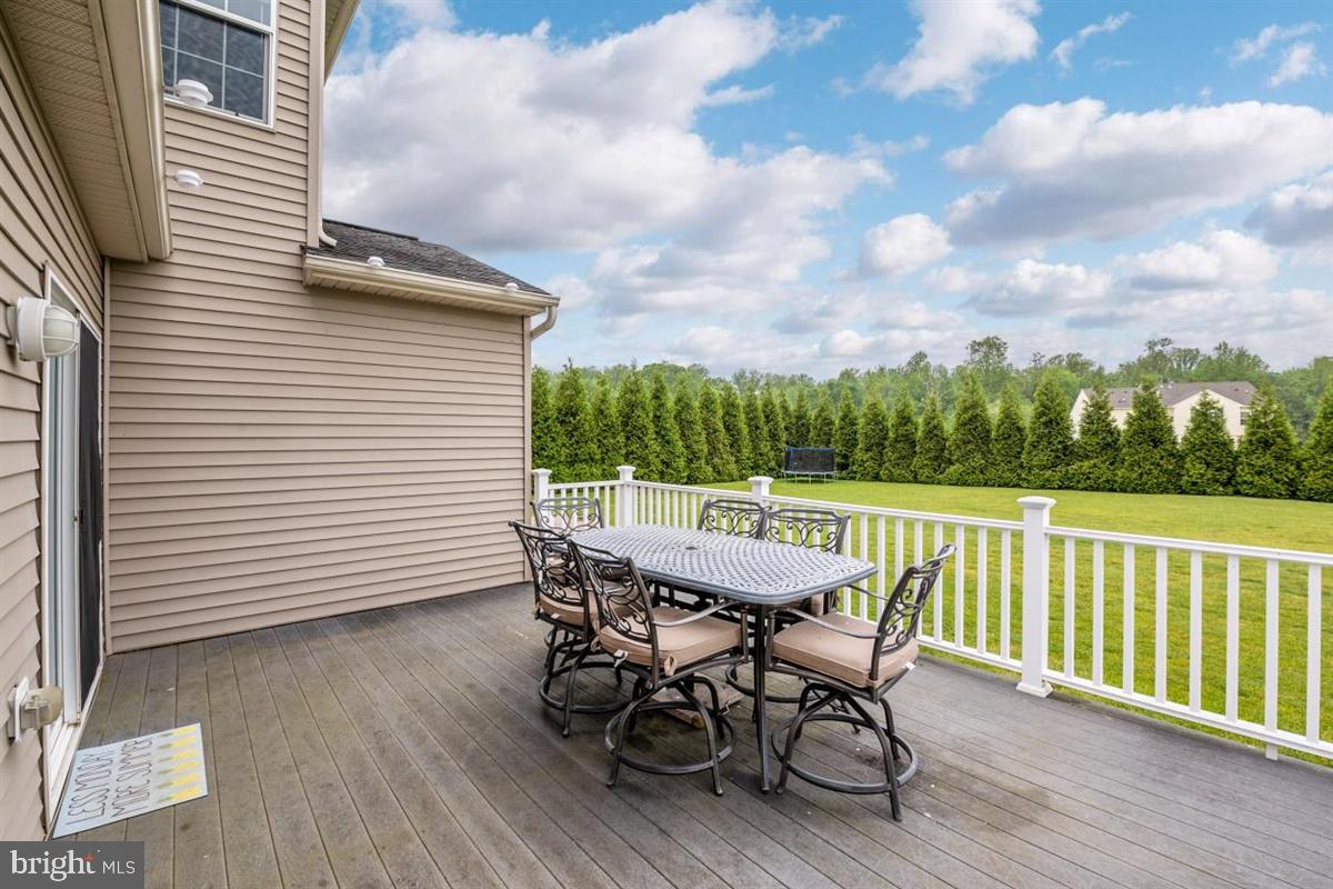 ASHWORTH - Residential