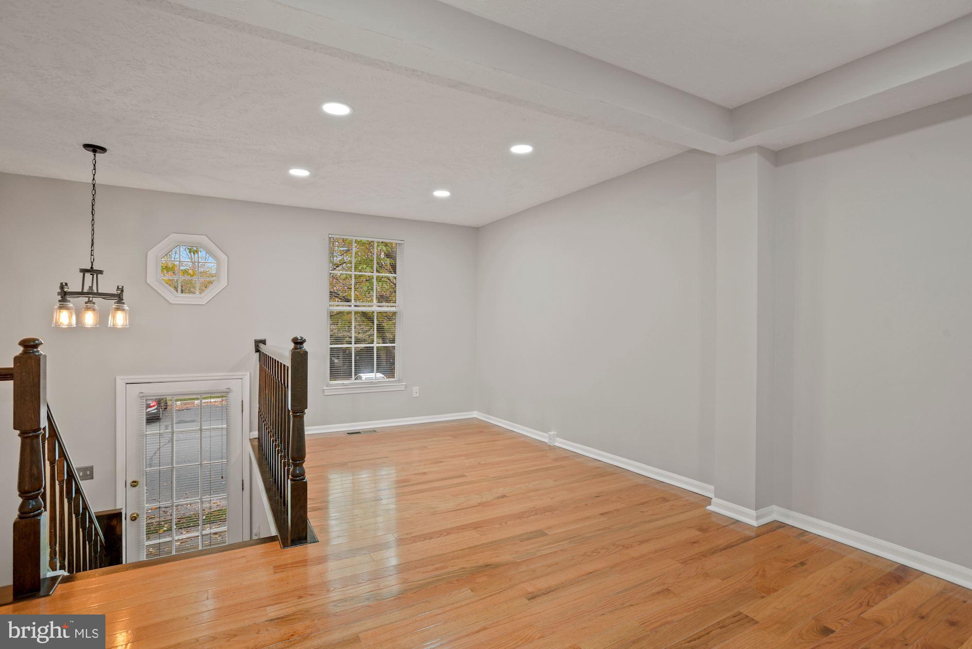 WOODCREST CLUSTER - Residential Lease