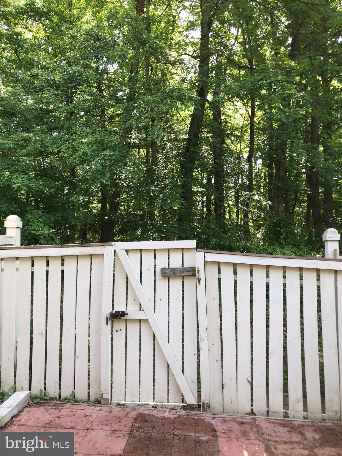 WOODCREST CLUSTER - Residential Lease