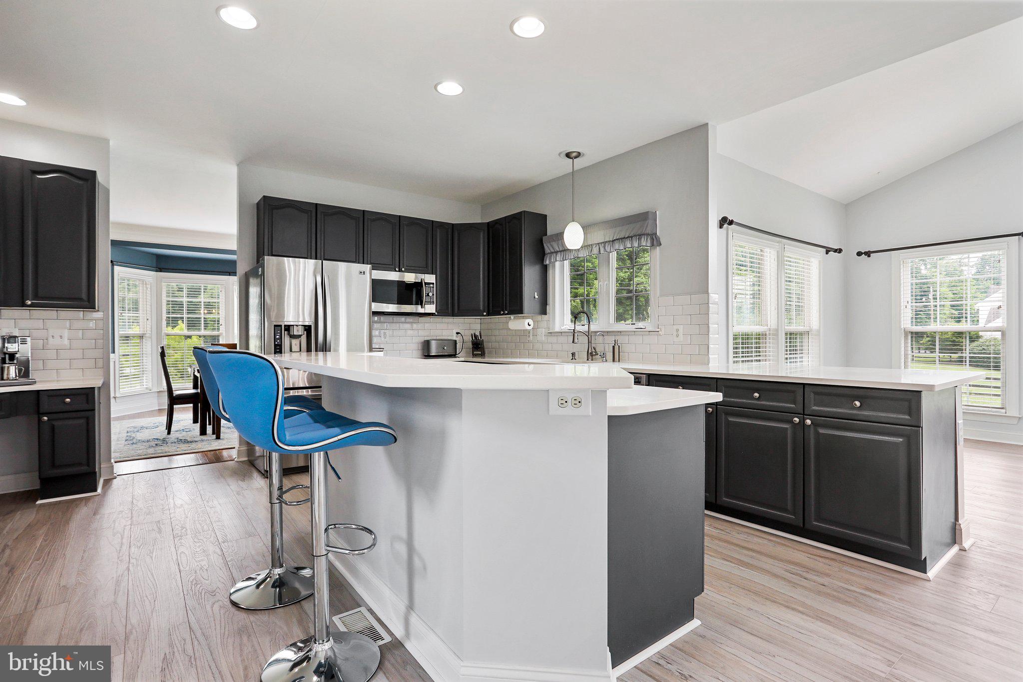 WILLOW SPRINGS ACRES - Residential