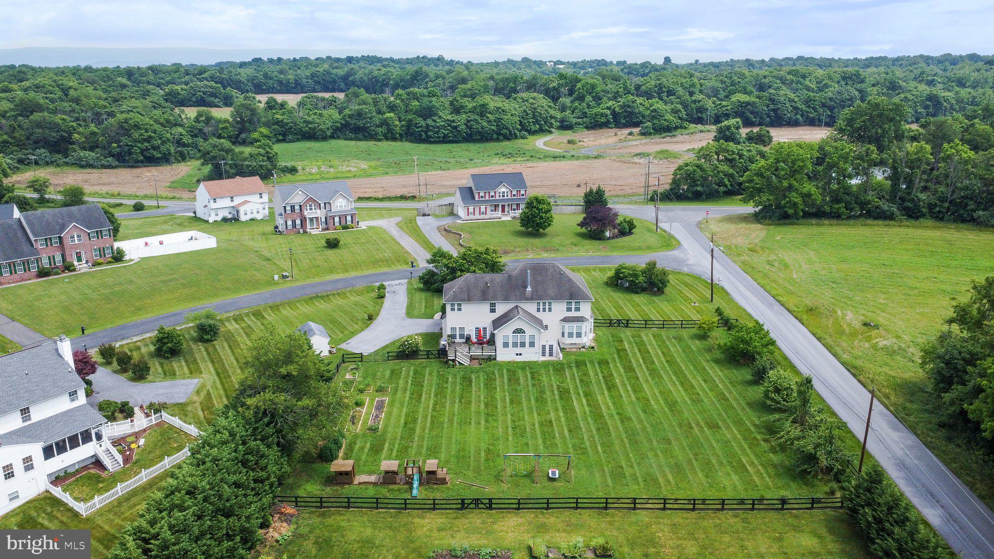 WILLOW SPRINGS ACRES - Residential