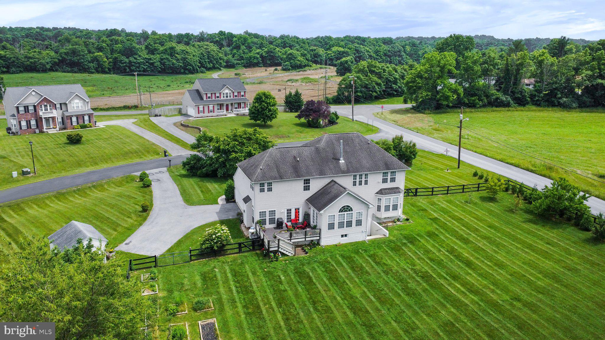 WILLOW SPRINGS ACRES - Residential