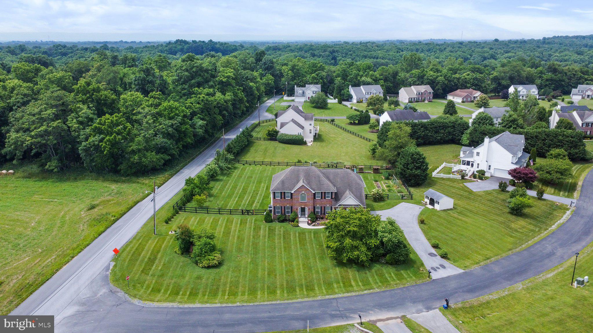 WILLOW SPRINGS ACRES - Residential