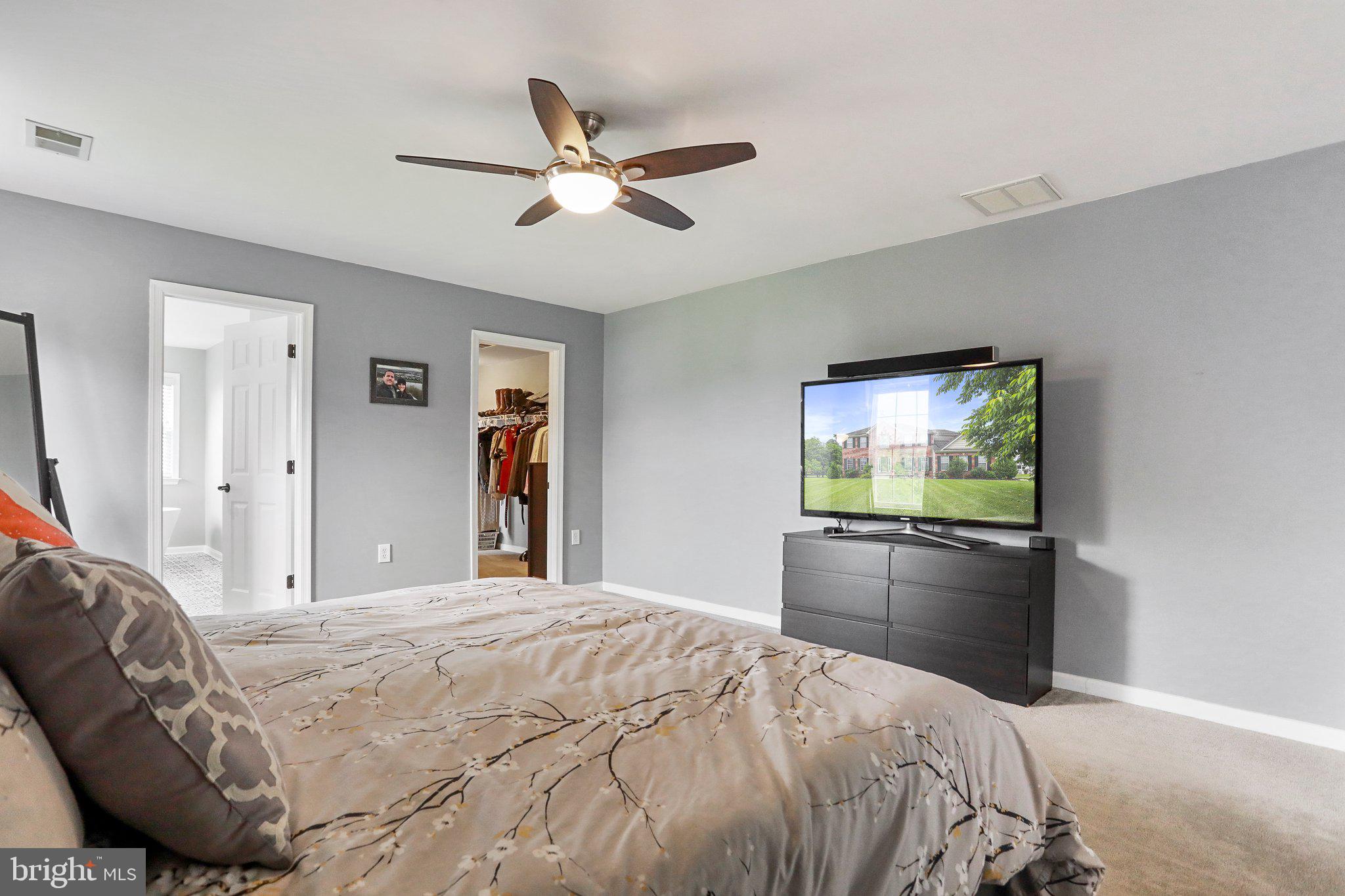 WILLOW SPRINGS ACRES - Residential