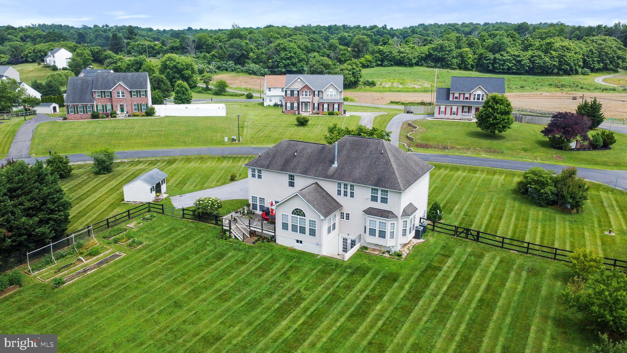 WILLOW SPRINGS ACRES - Residential