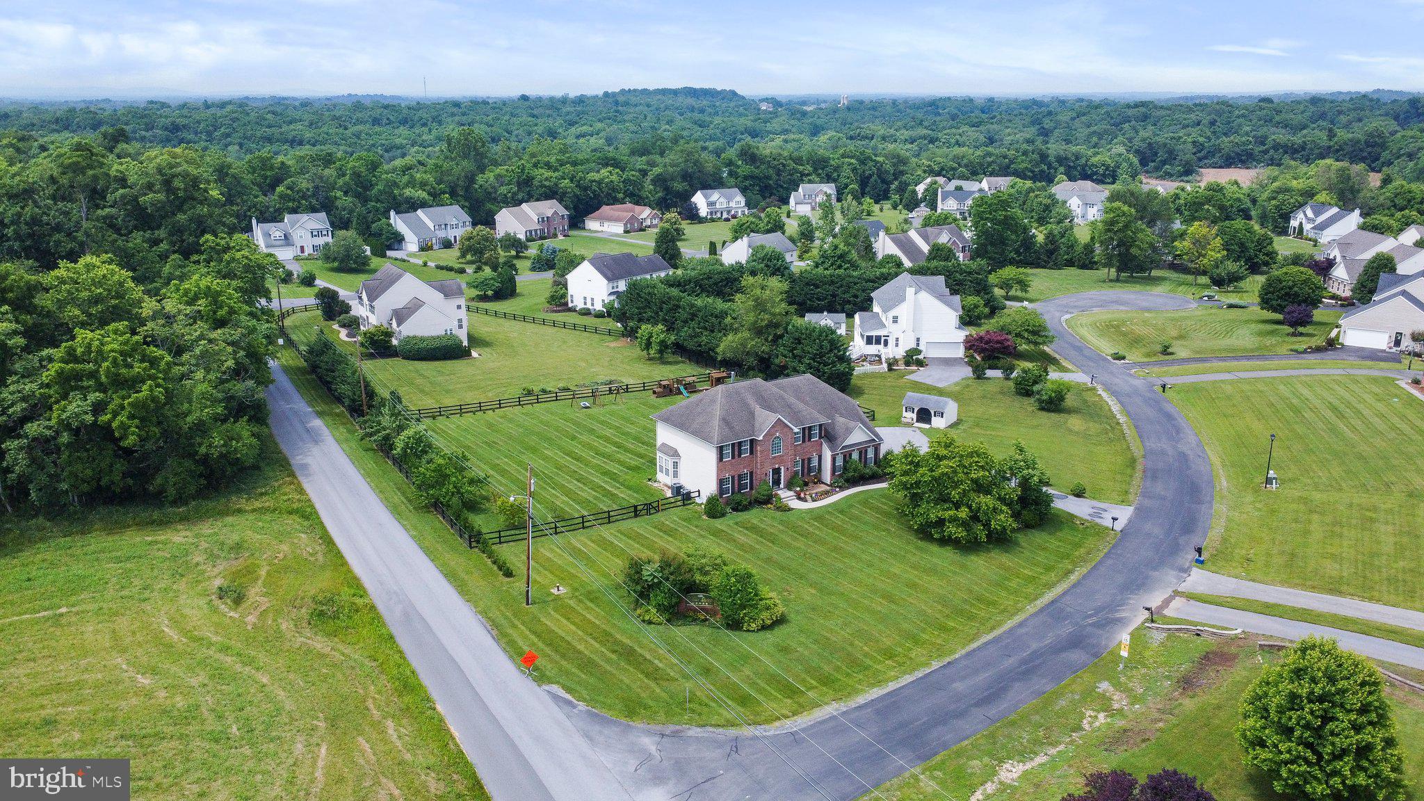 WILLOW SPRINGS ACRES - Residential