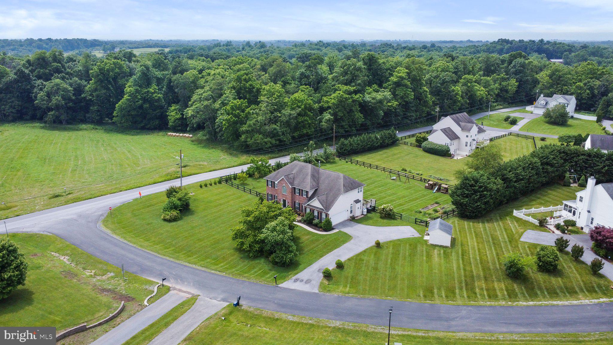 WILLOW SPRINGS ACRES - Residential