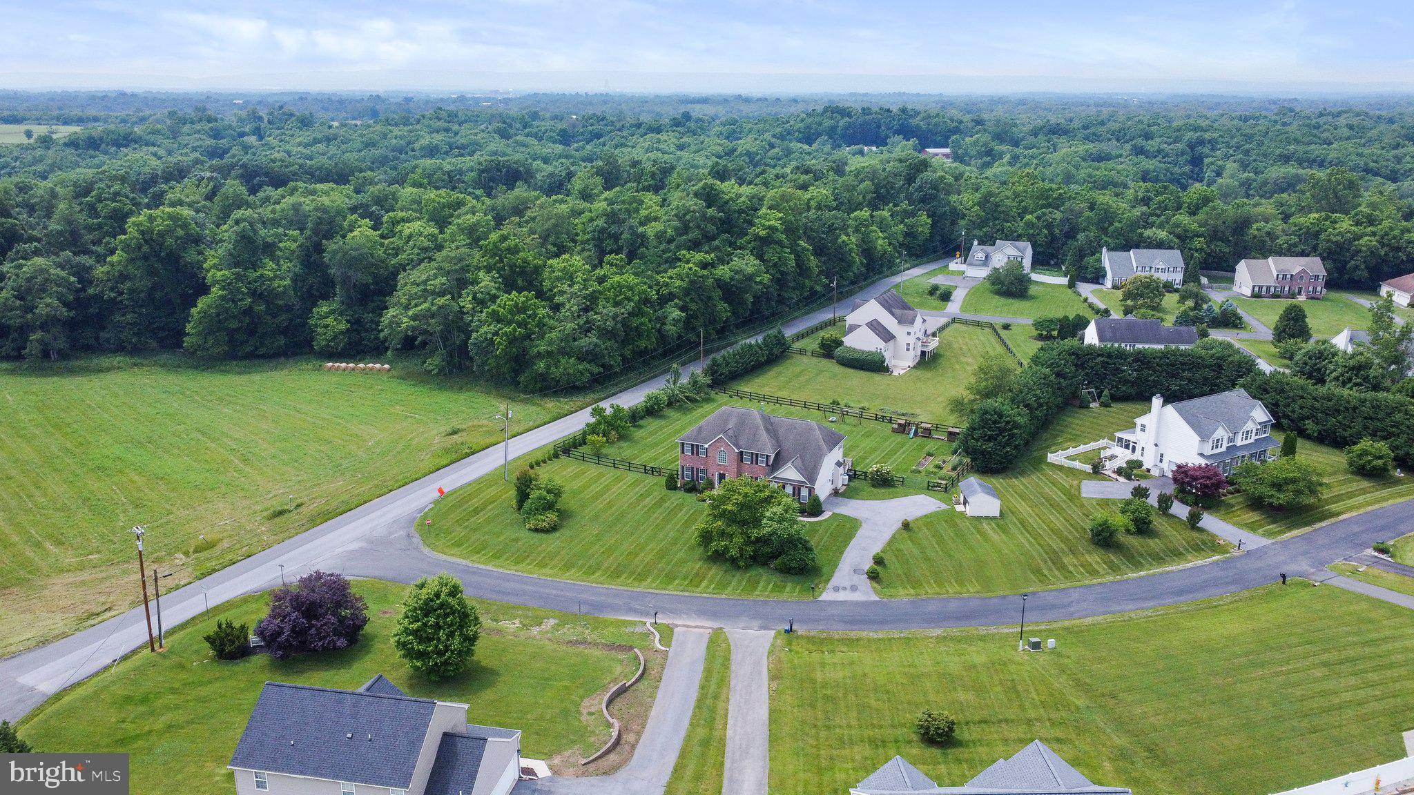 WILLOW SPRINGS ACRES - Residential