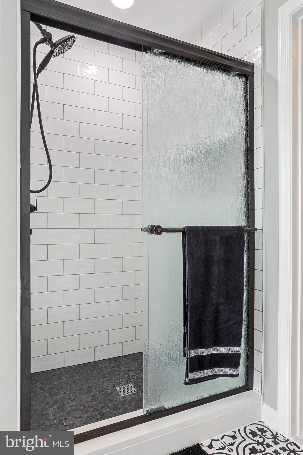 WILLOW SPRINGS ACRES - Residential