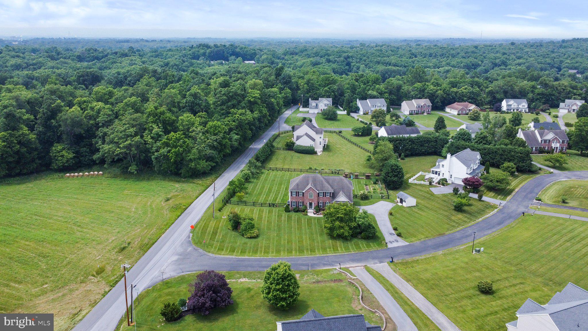 WILLOW SPRINGS ACRES - Residential