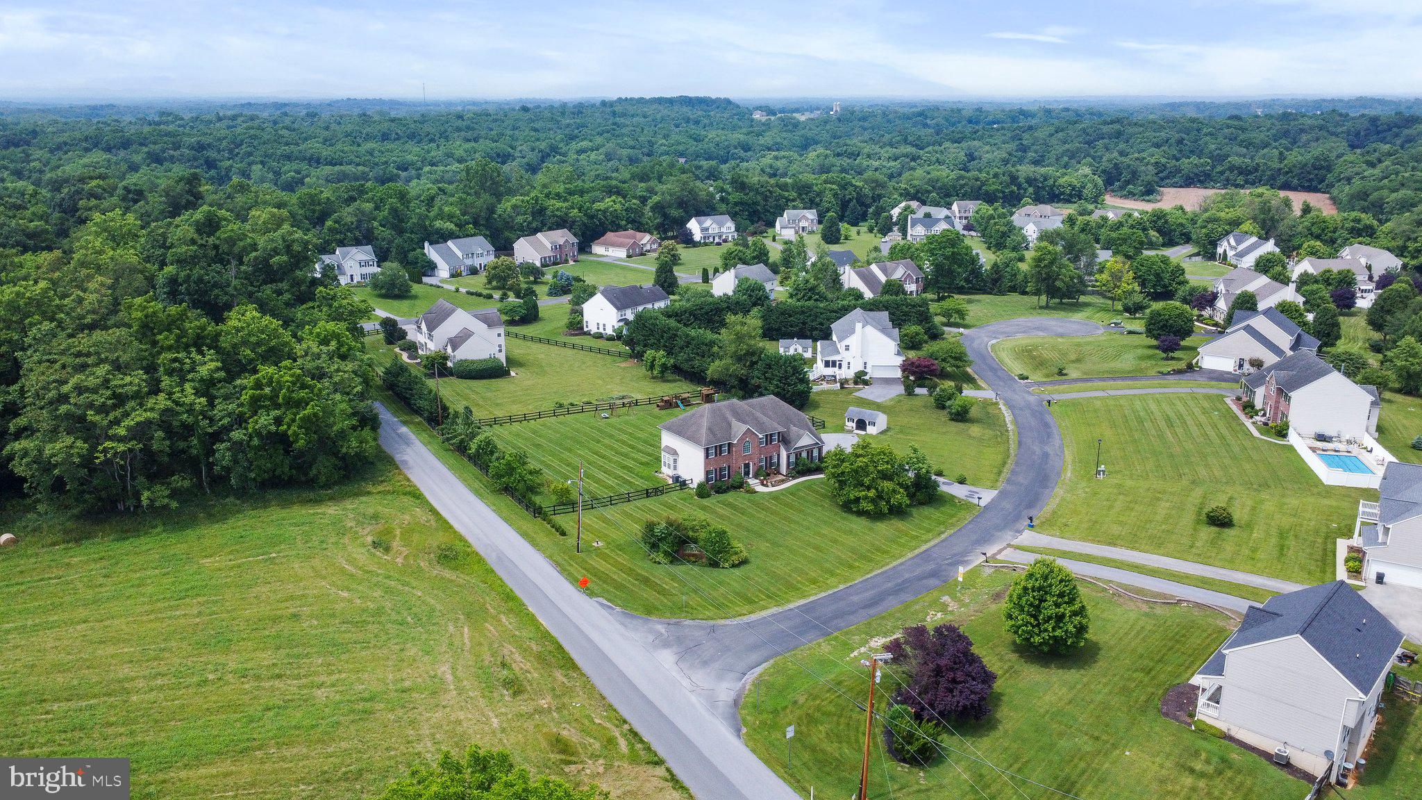 WILLOW SPRINGS ACRES - Residential