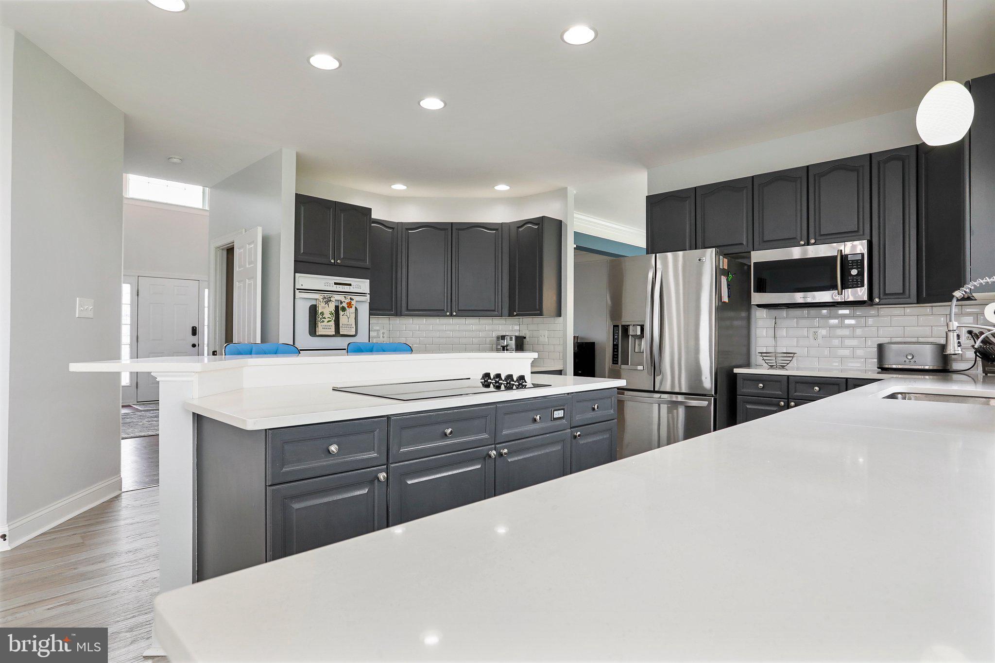 WILLOW SPRINGS ACRES - Residential