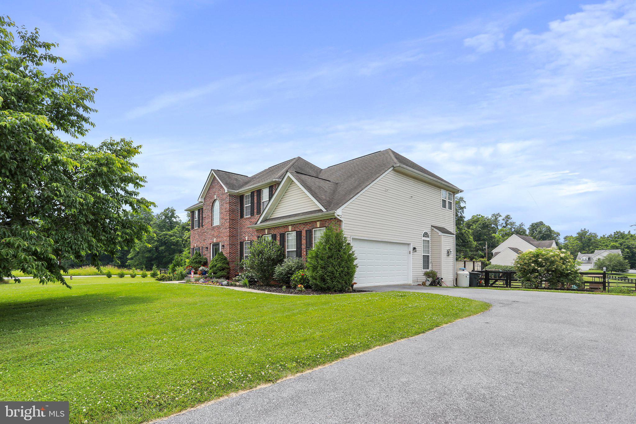 WILLOW SPRINGS ACRES - Residential