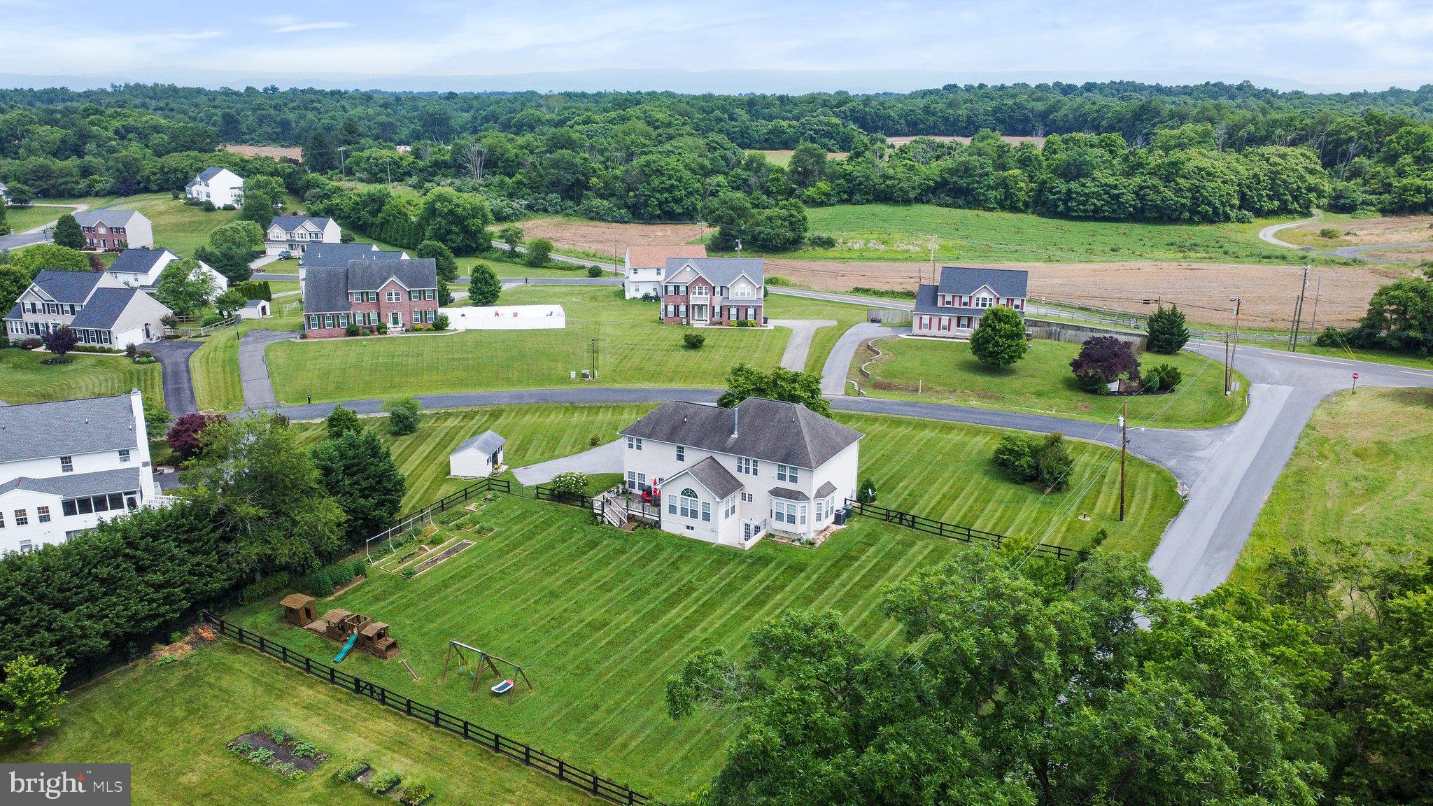 WILLOW SPRINGS ACRES - Residential