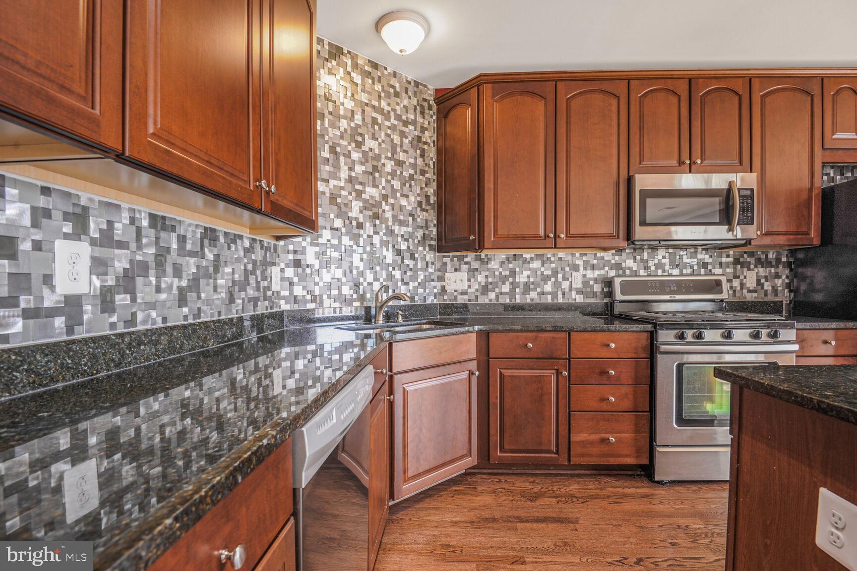 ARORA HILLS - Residential Lease