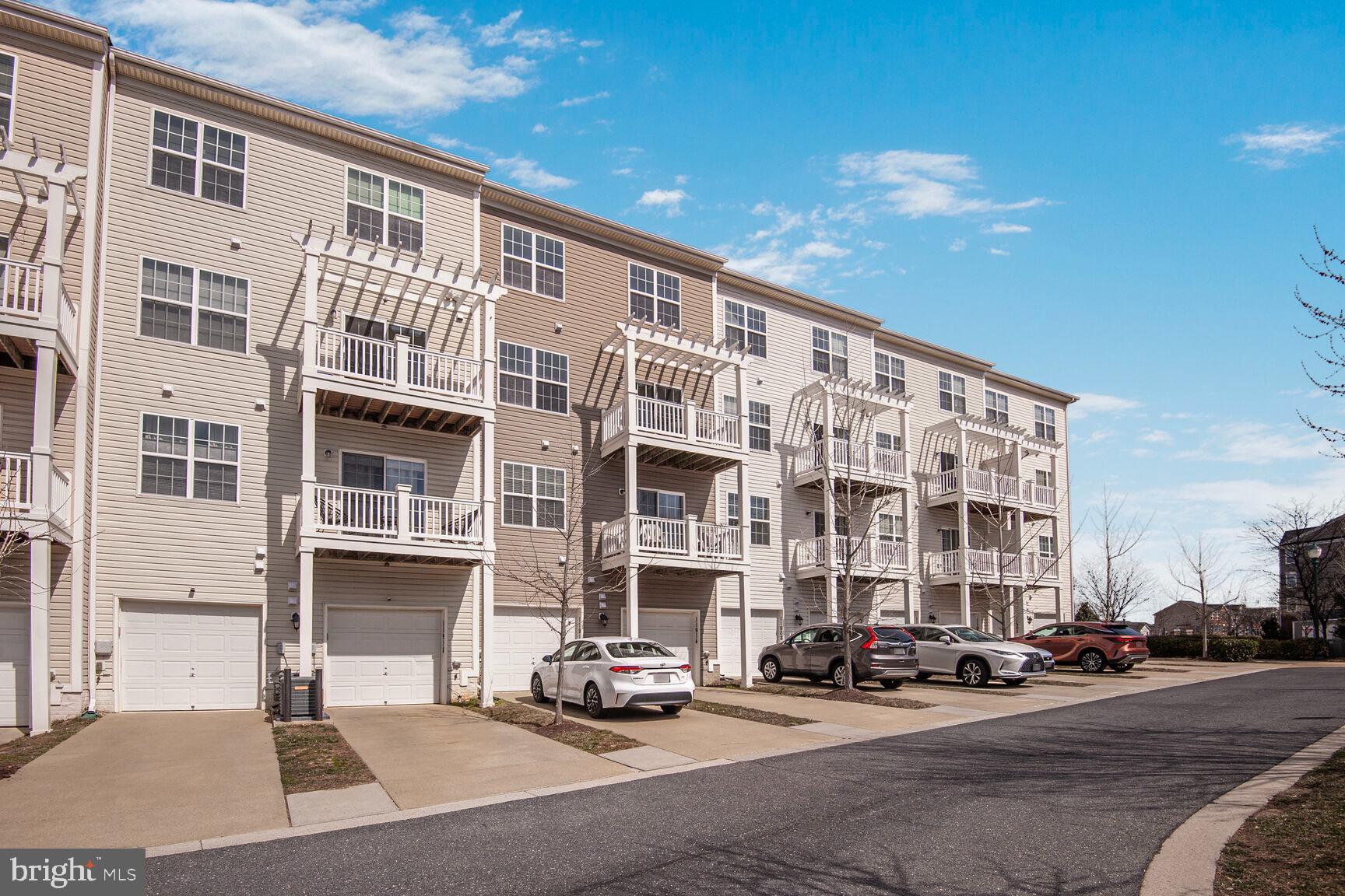 ARORA HILLS - Residential Lease