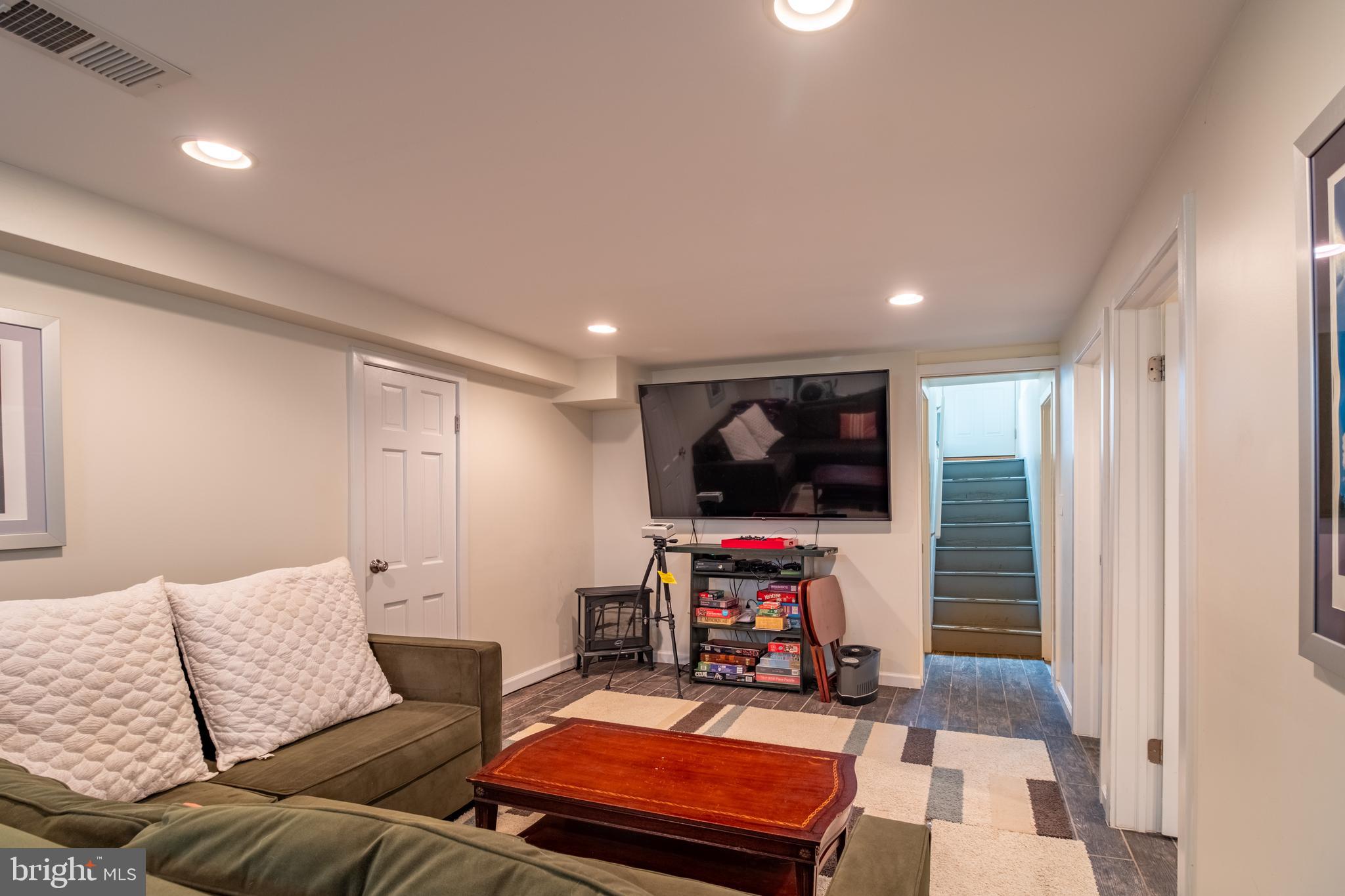 TAKOMA PARK - Residential Lease