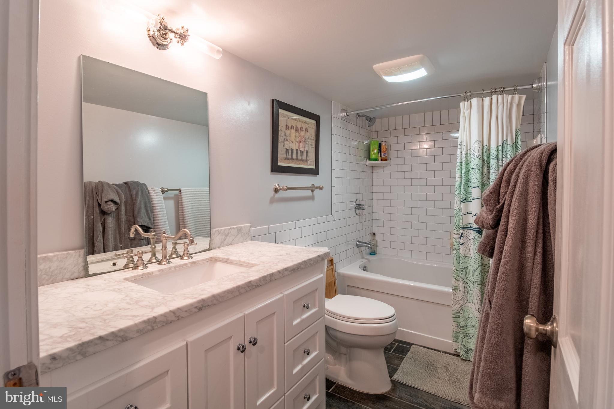 TAKOMA PARK - Residential Lease