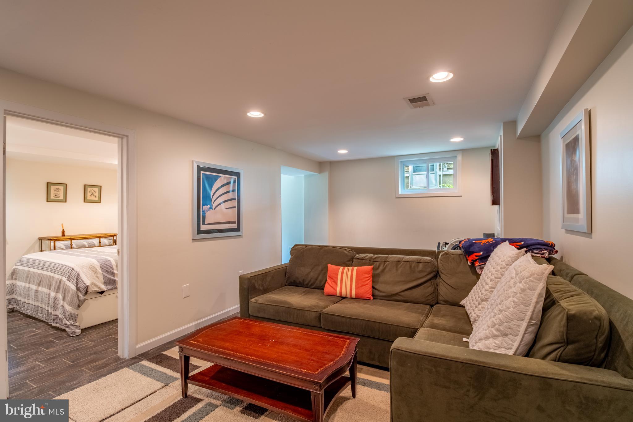 TAKOMA PARK - Residential Lease