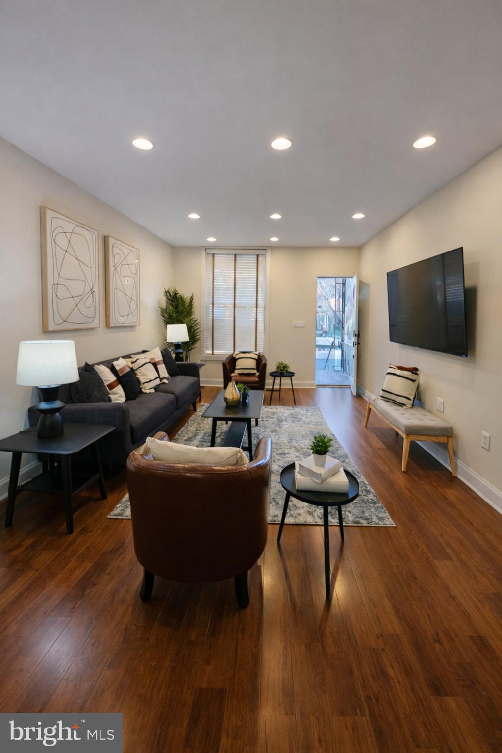 HAMPDEN HISTORIC DISTRICT - Residential