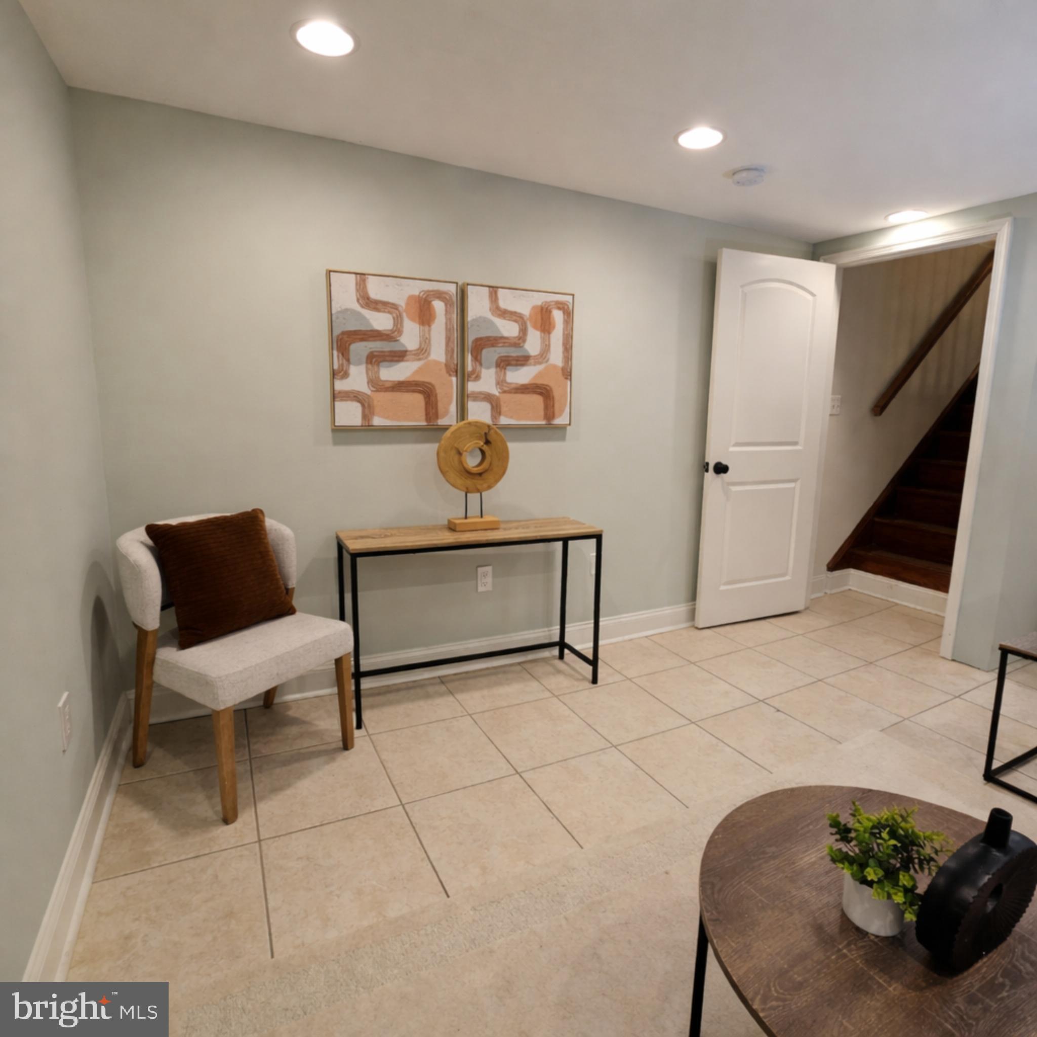 HAMPDEN HISTORIC DISTRICT - Residential