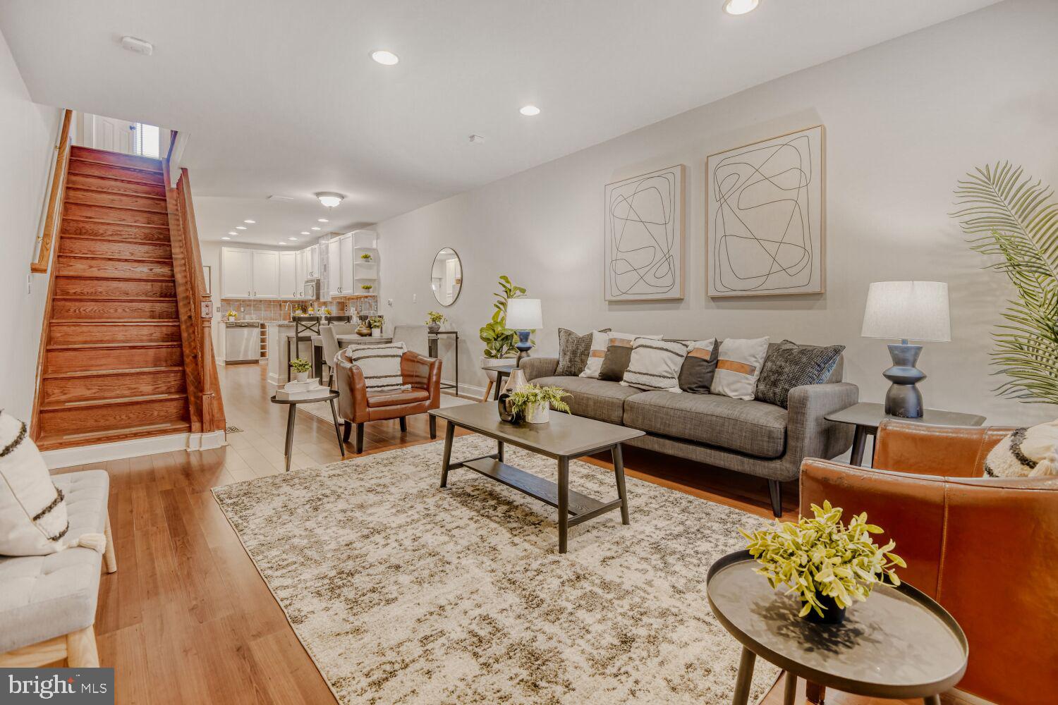 HAMPDEN HISTORIC DISTRICT - Residential